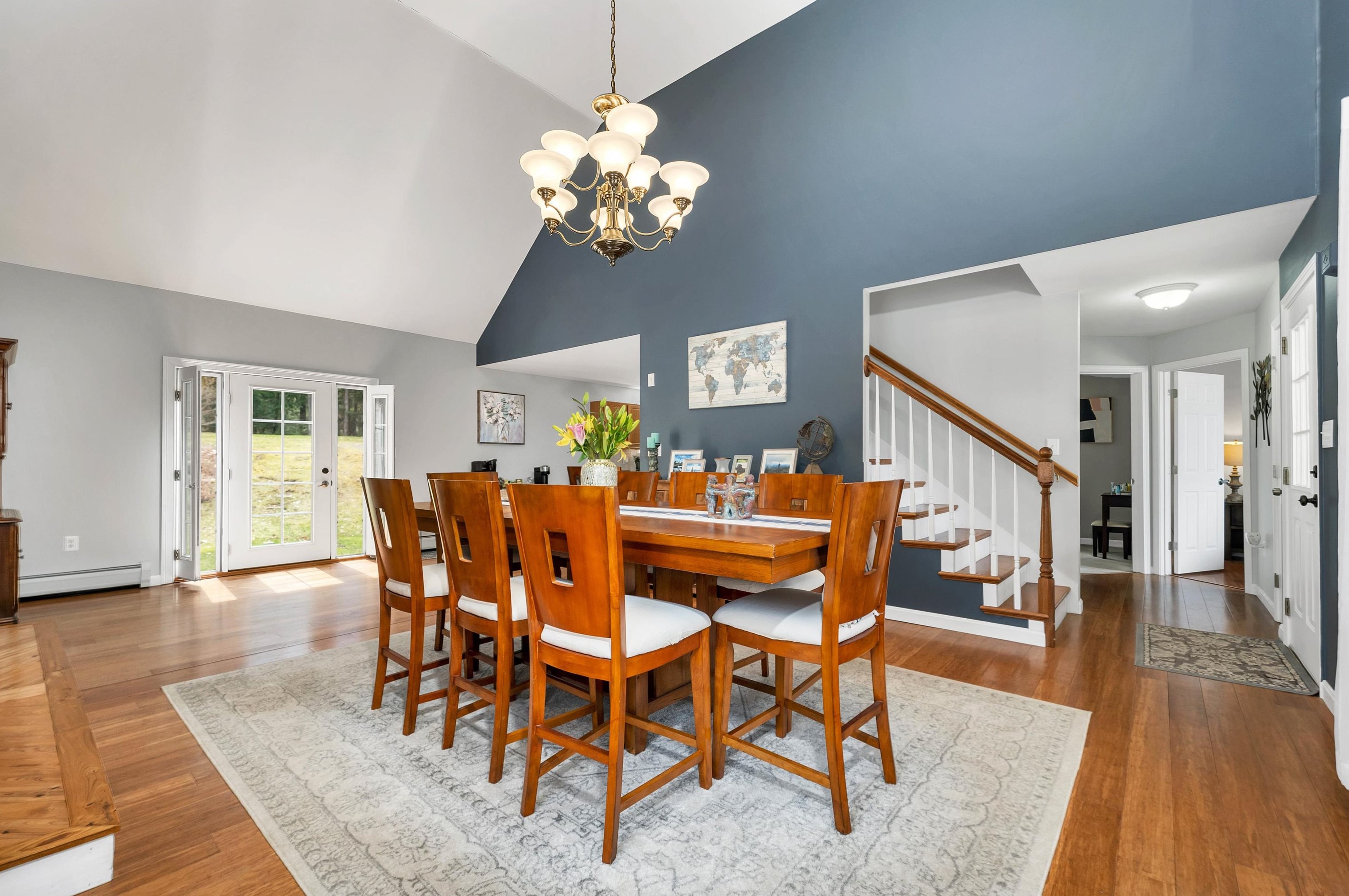 19 Meadow Lark Ln, Chichester NH  03234-4820 exterior