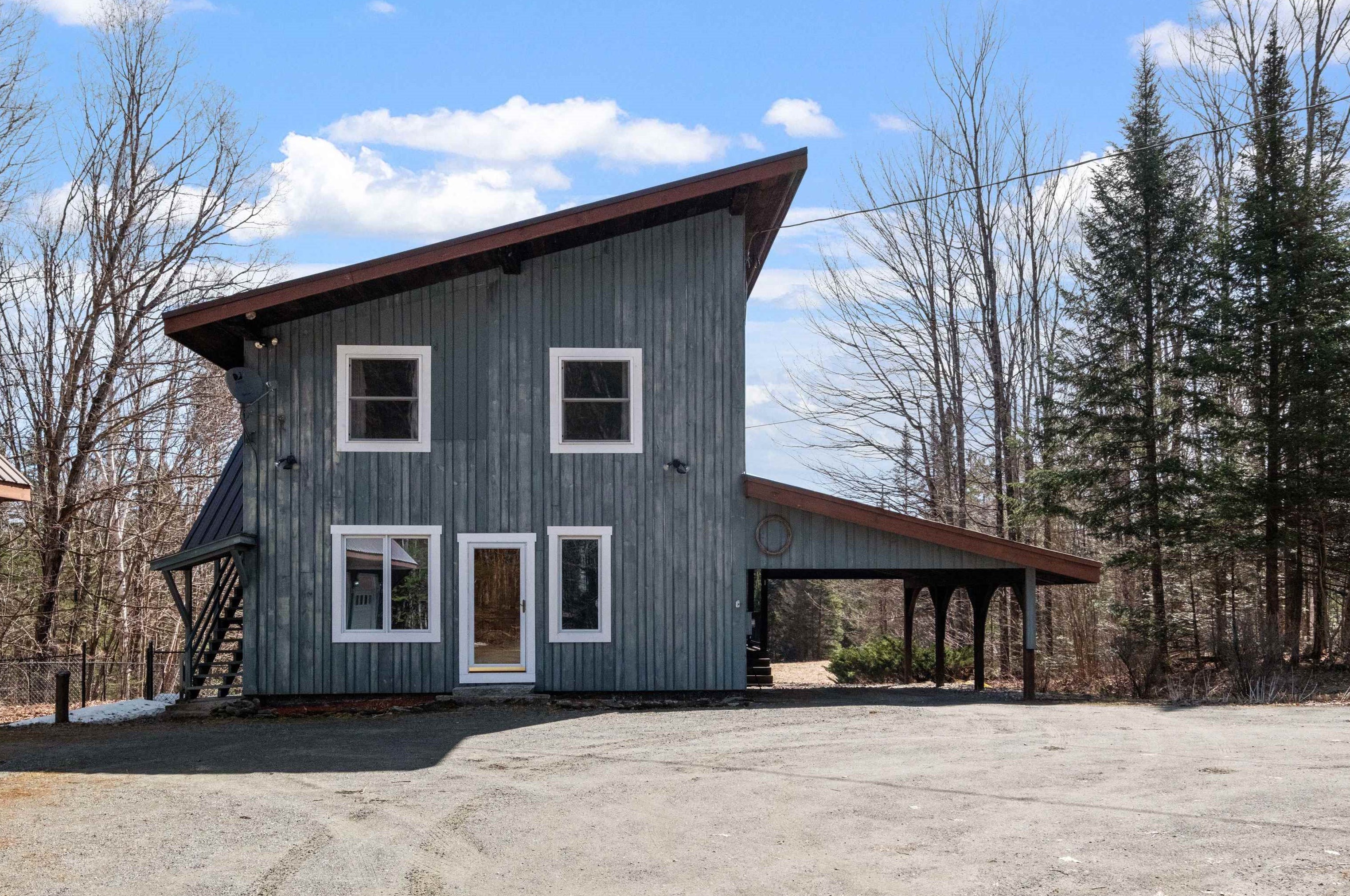 344 Faraway Rd, Carroll, NH 03598
