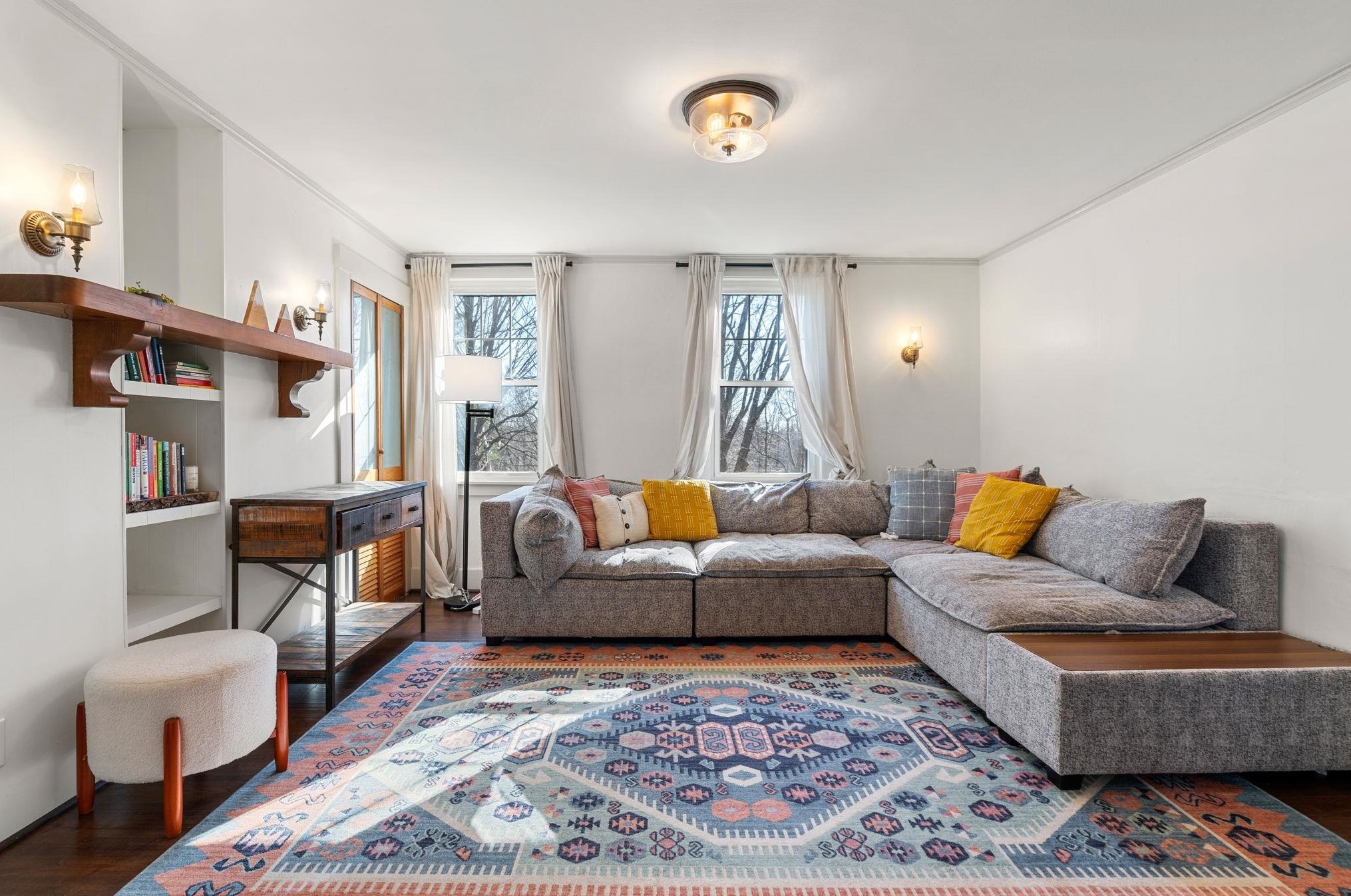 100 4th St, Dover NH  03820-2939 exterior