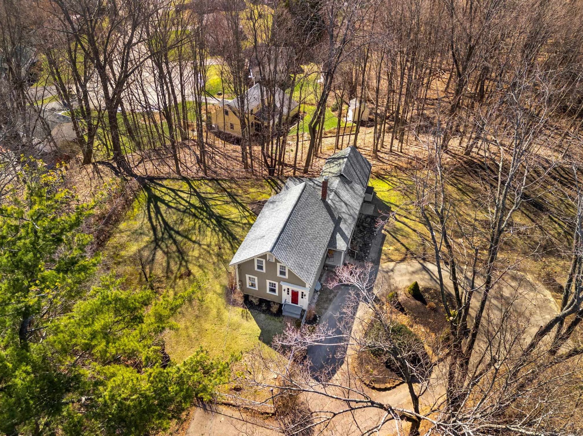 100 4th St, Dover NH  03820-2939 exterior