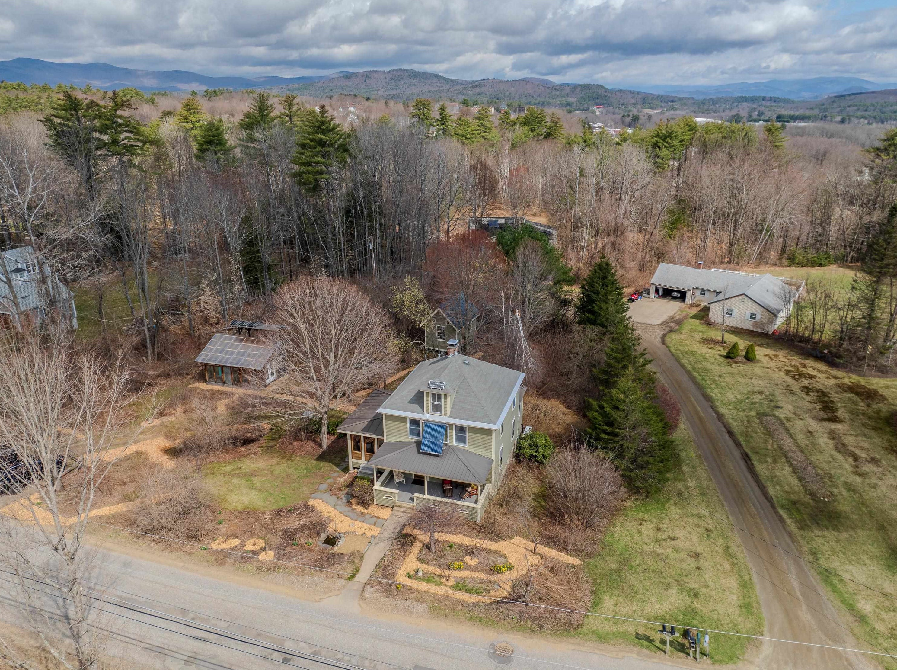 23 Parker St, Bridgewater, NH 03264