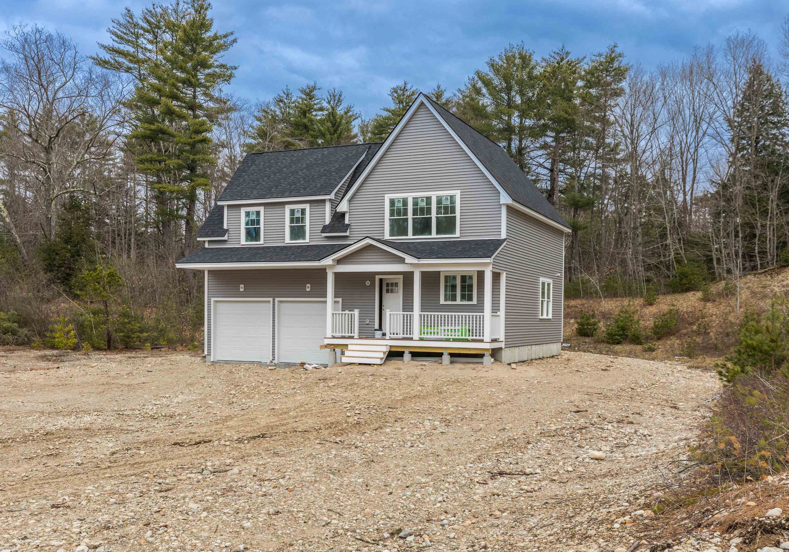 81 Paulson Rd, Farmington, NH 03835 exterior