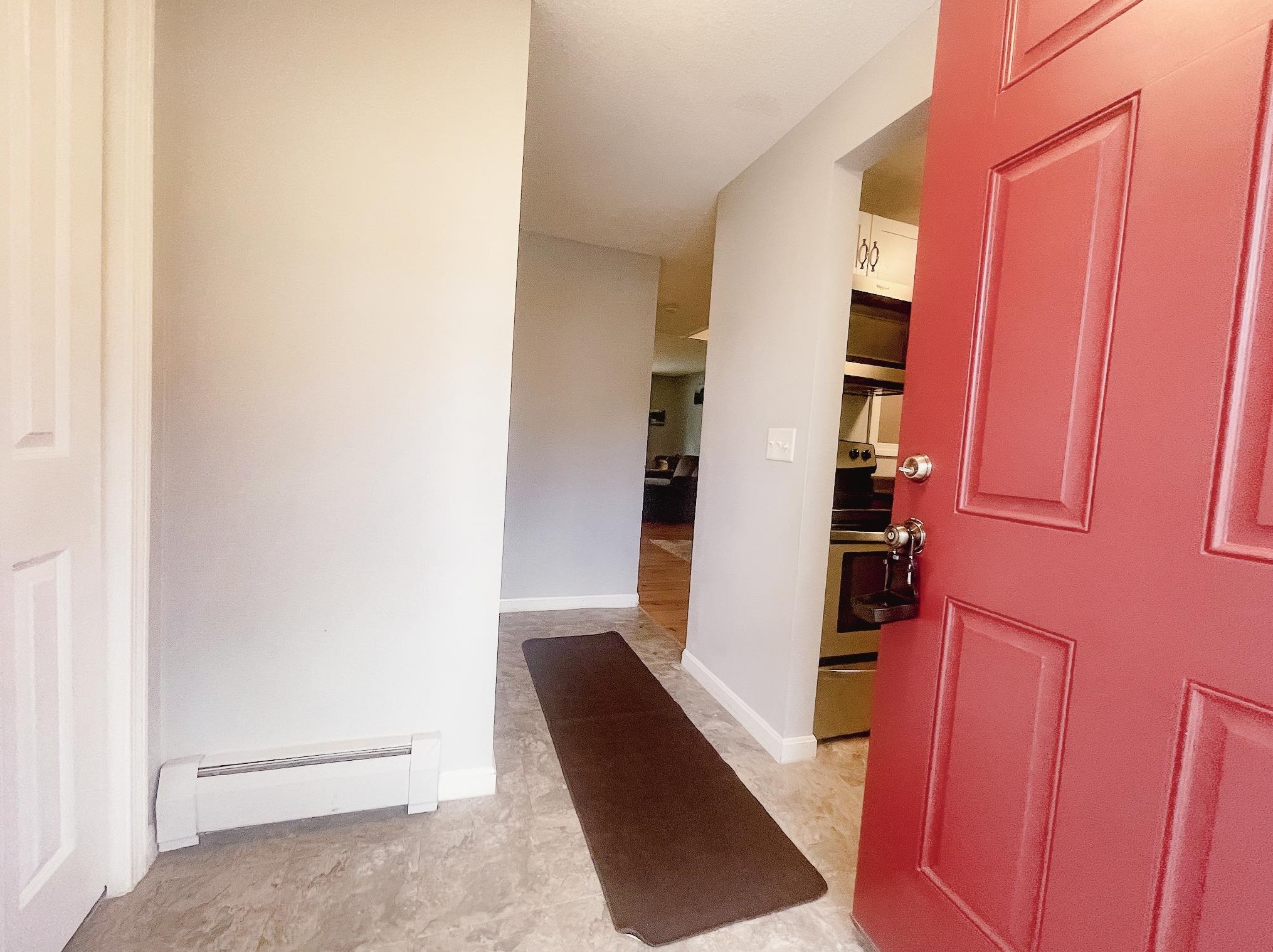 32 Great Falls Dr, Concord, NH 03303-1594