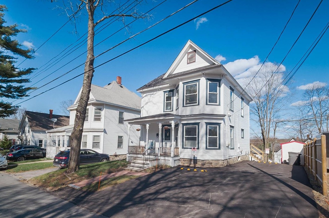 15 High St, Derry, NH 03038