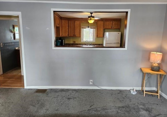 24 Leslie Ave, Unity, NH 03743-5661