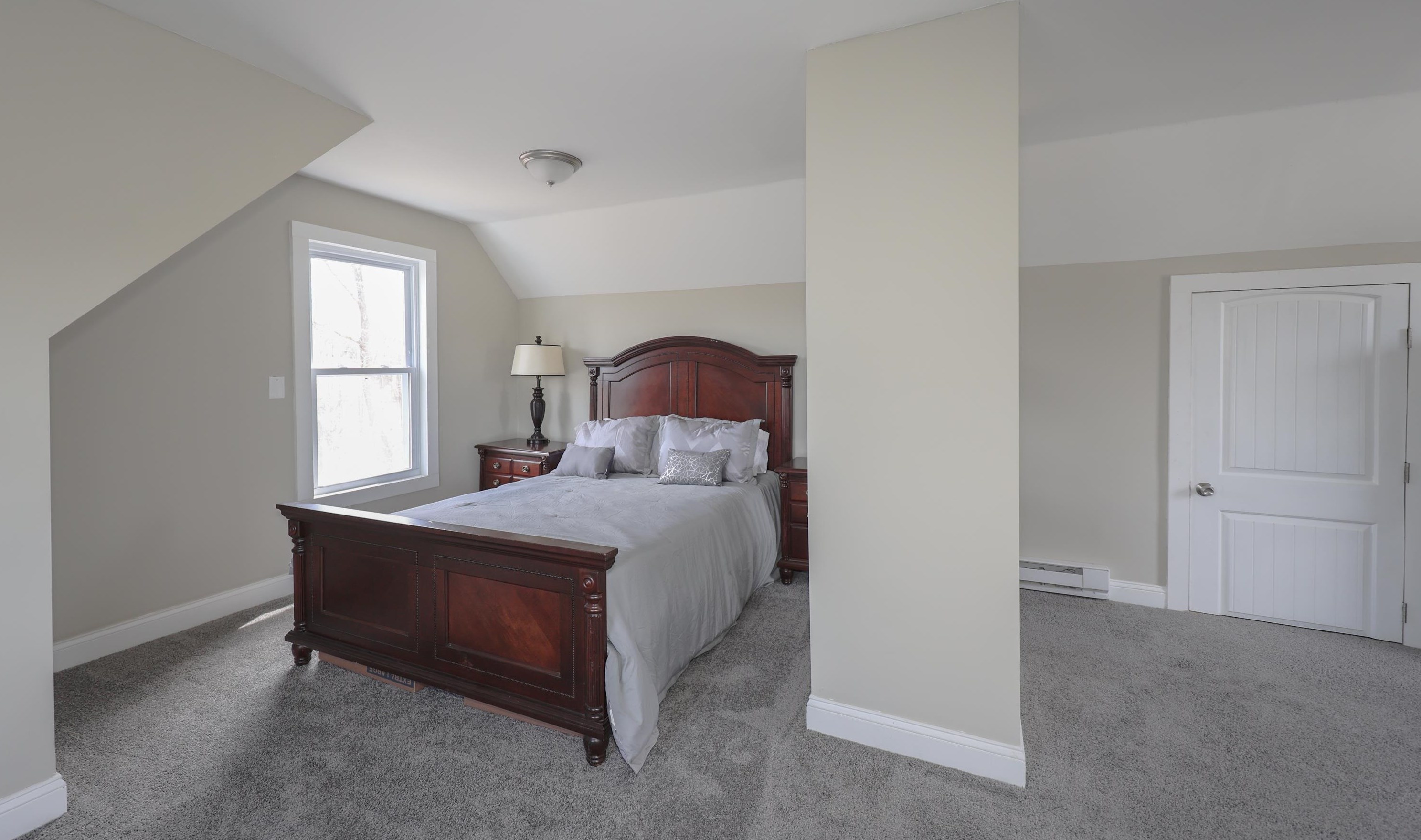 17 Epping St, Raymond NH 03077-2529 exterior