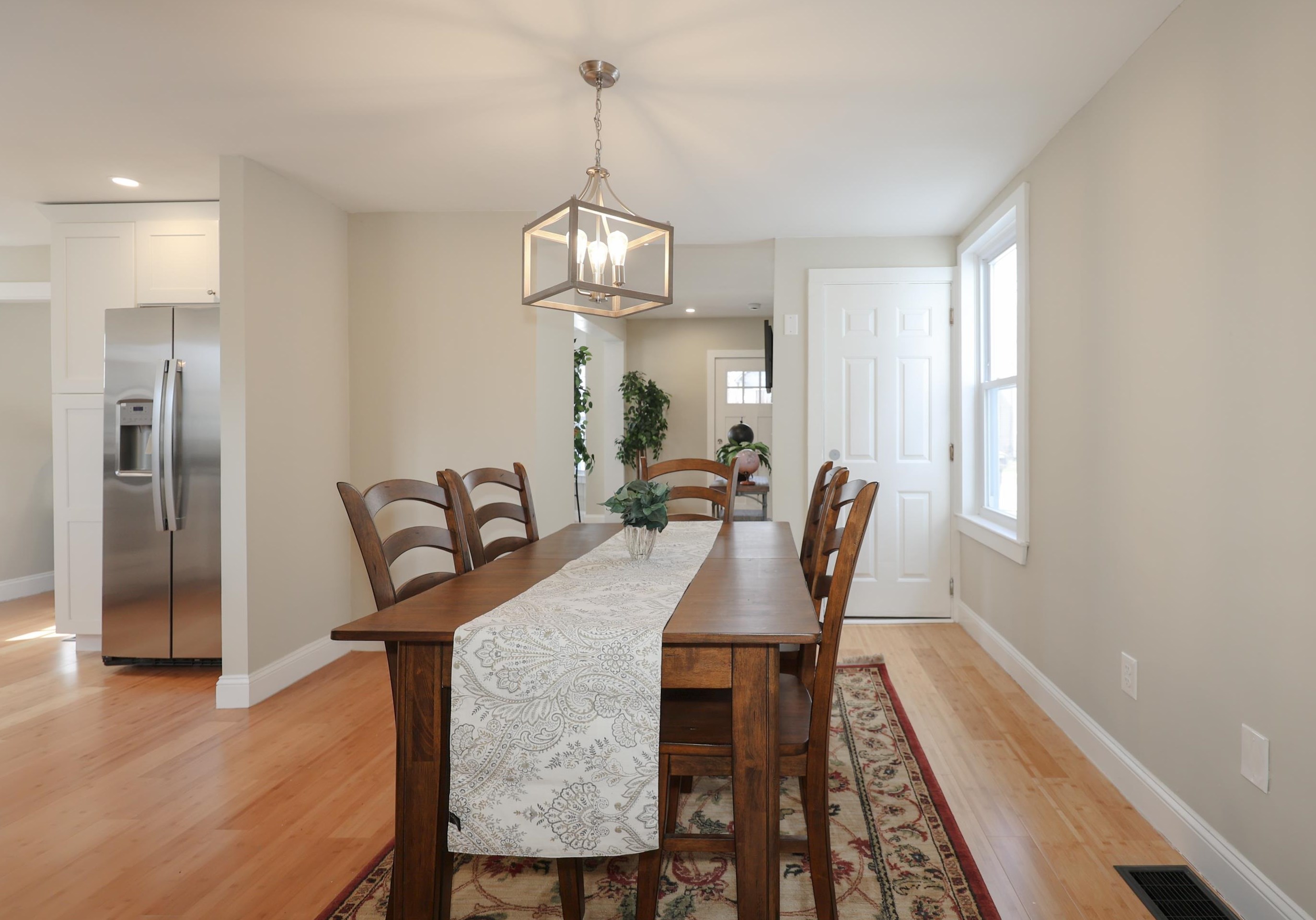 17 Epping St, Raymond NH 03077-2529 exterior