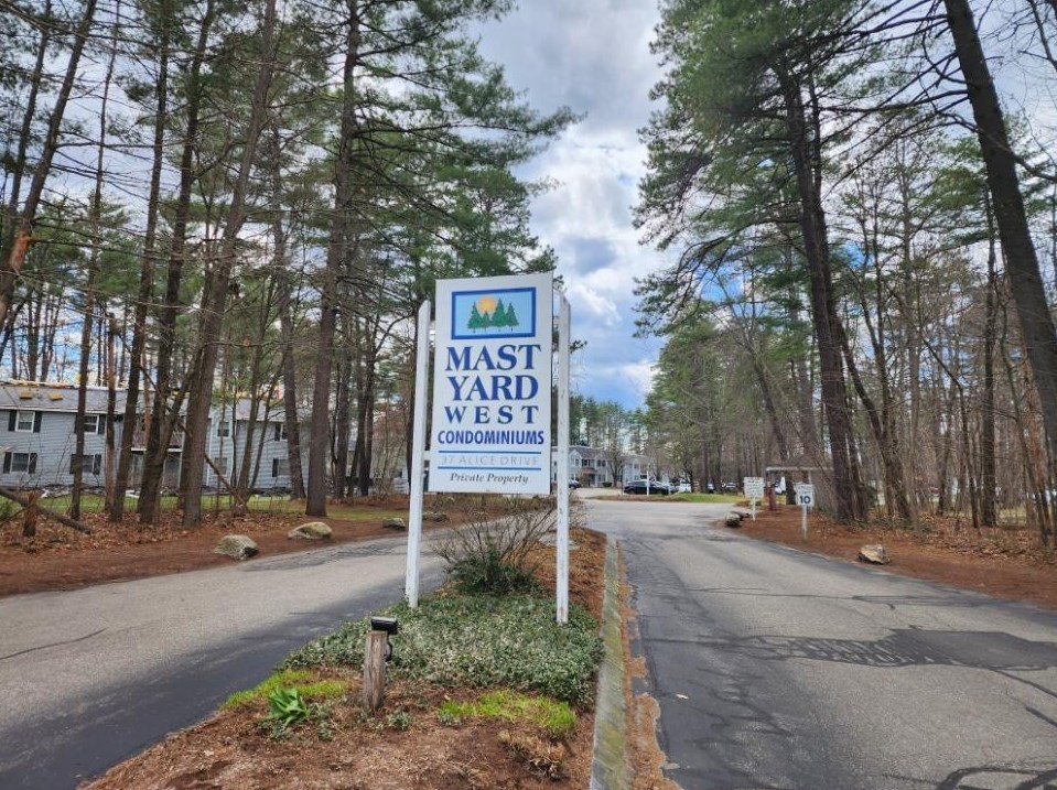 37 Alice Dr #67, Concord, NH 03303
