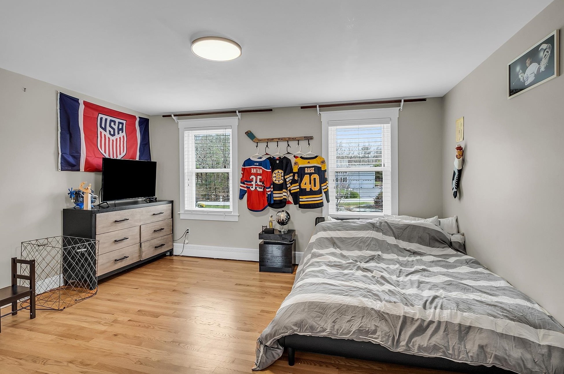 46 Windsor Blvd, Londonderry NH  03053-3622 exterior