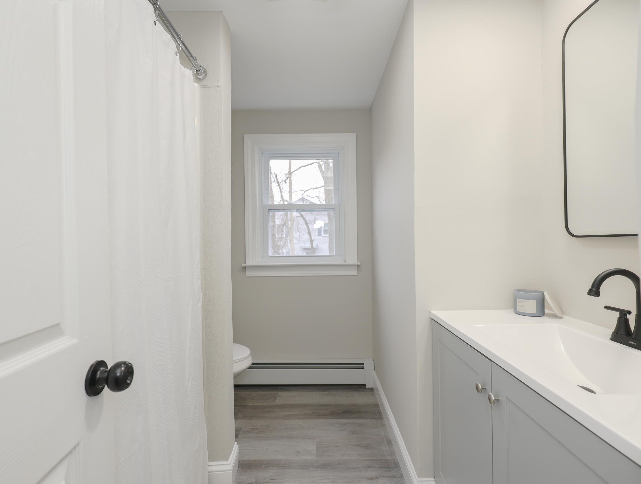 18 Whitehall Rd, Manchester NH  03106-1923 exterior