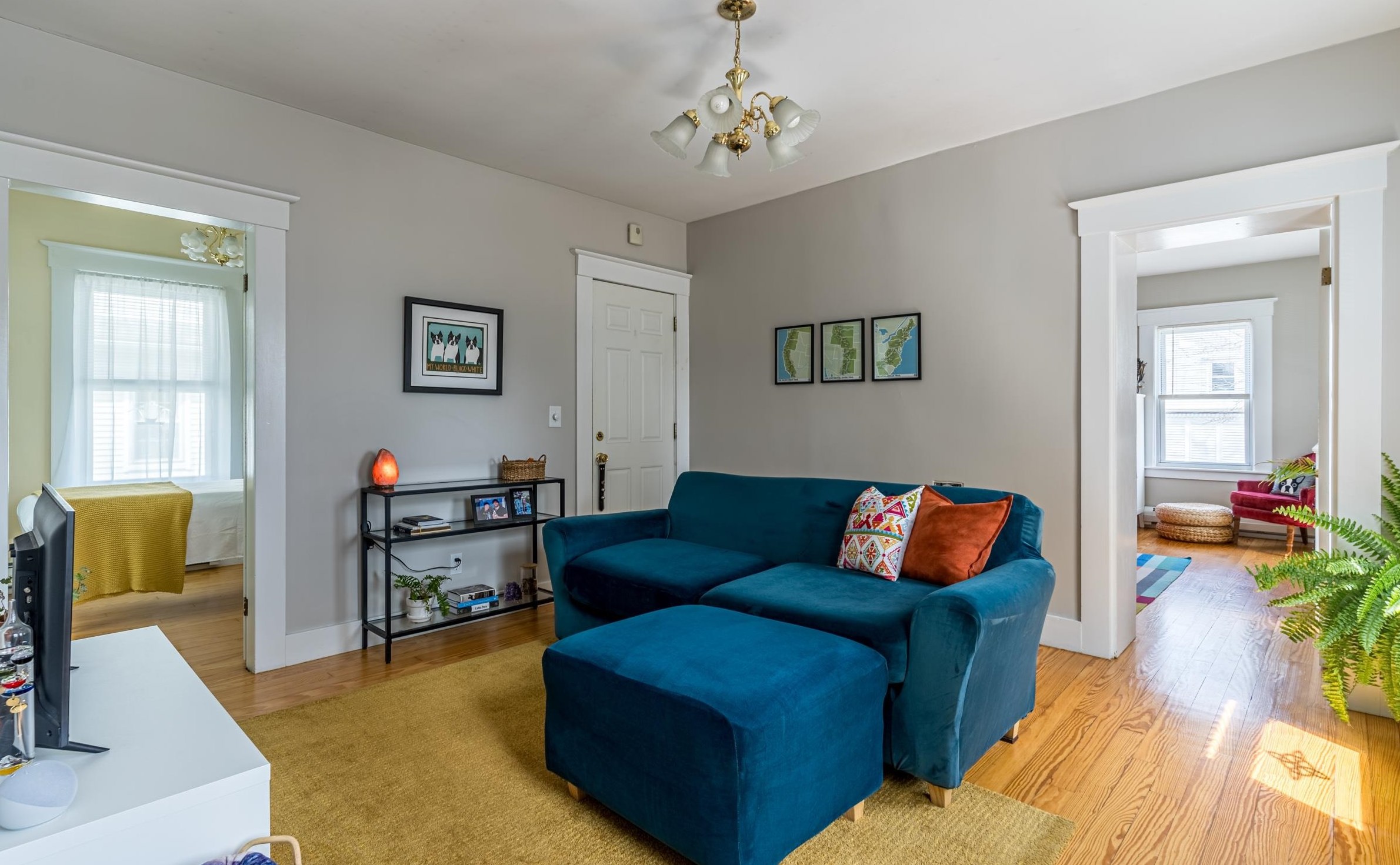 145 Locust St, Dover NH  03820-4007 exterior