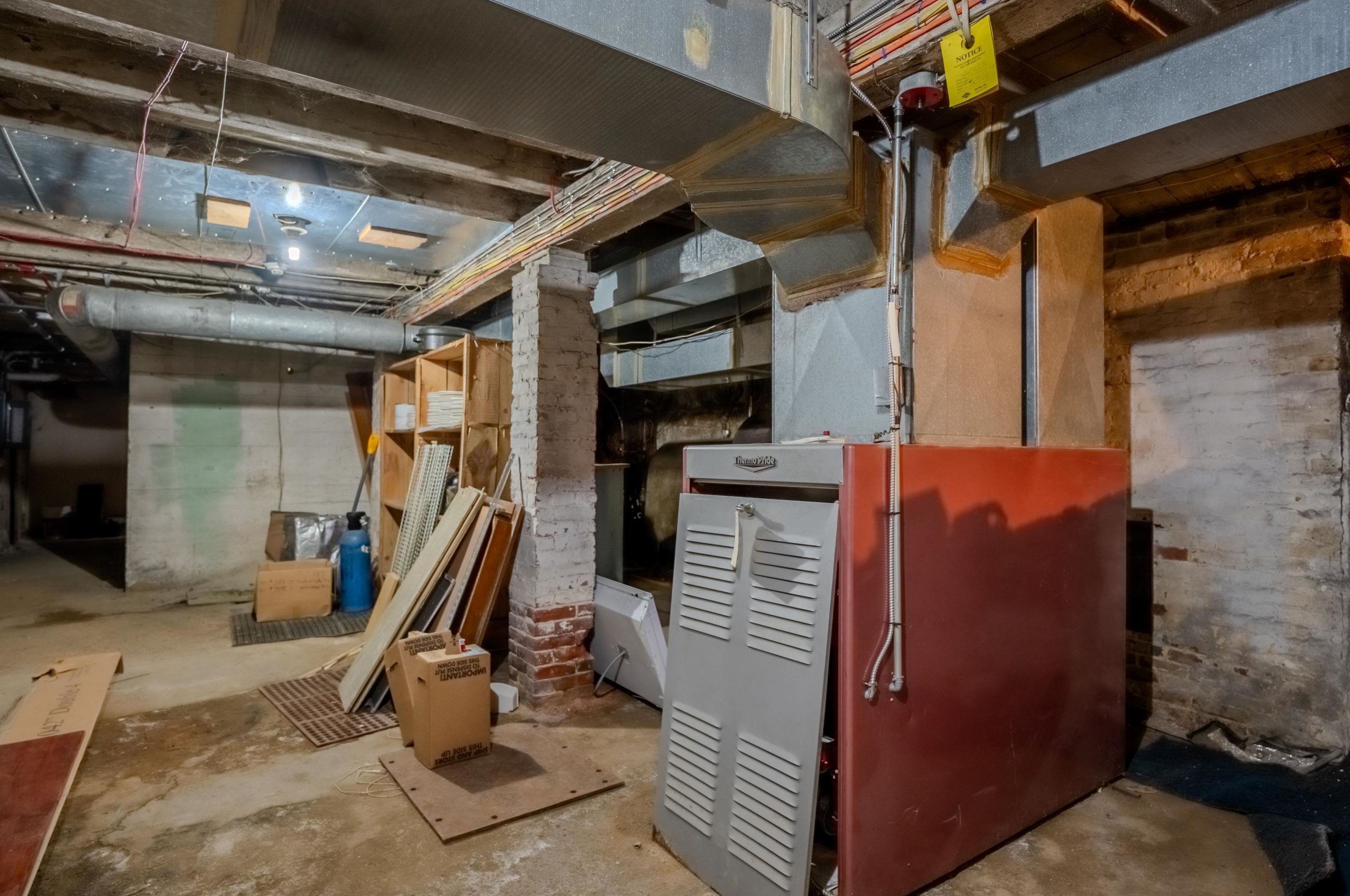 44 Main St, Pittsfield NH 03263-3708 exterior