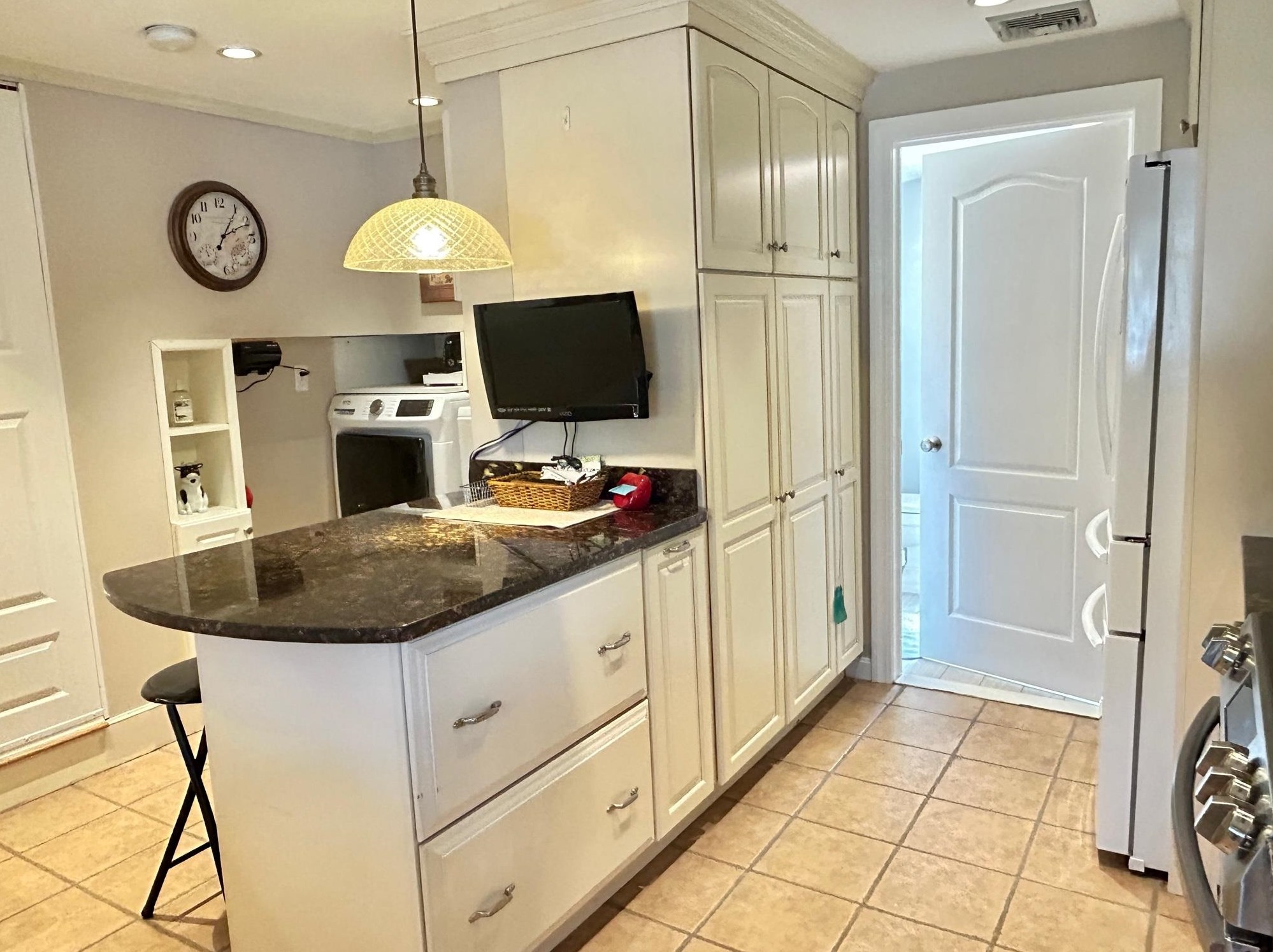 25 Wenmarks Rd, Newton NH 03858-3321 exterior