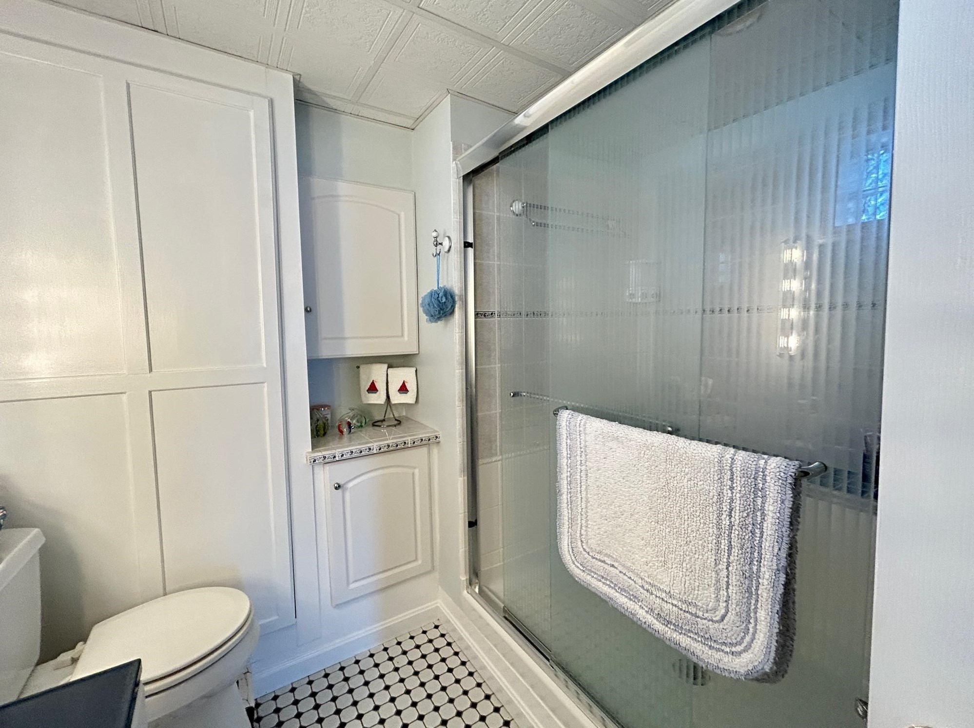 25 Wenmarks Rd, Newton NH 03858-3321 exterior