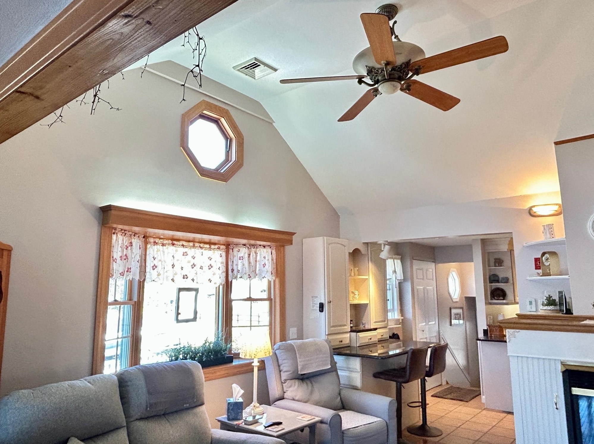 25 Wenmarks Rd, Newton NH 03858-3321 exterior