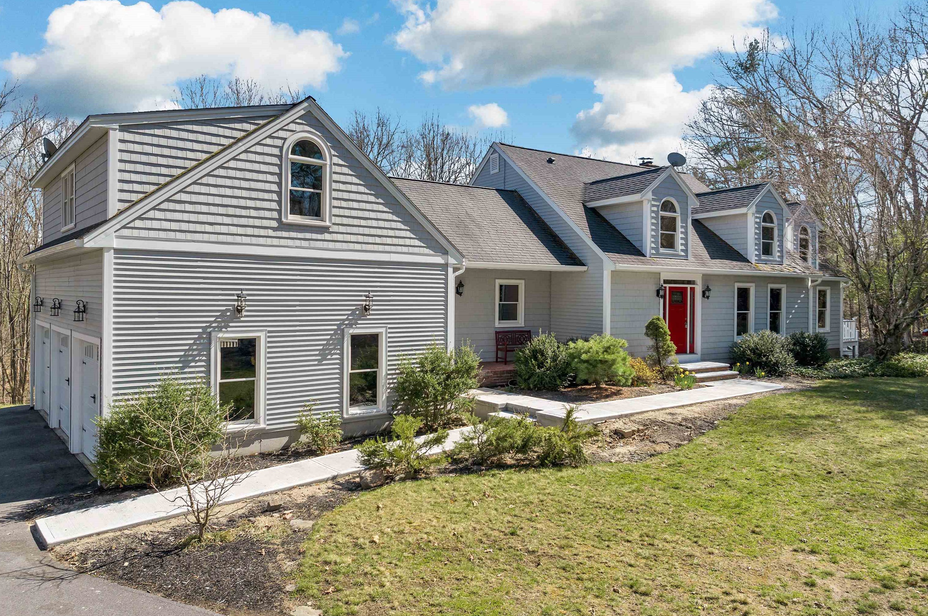 69 Marblehead Rd, Windham, NH 03087