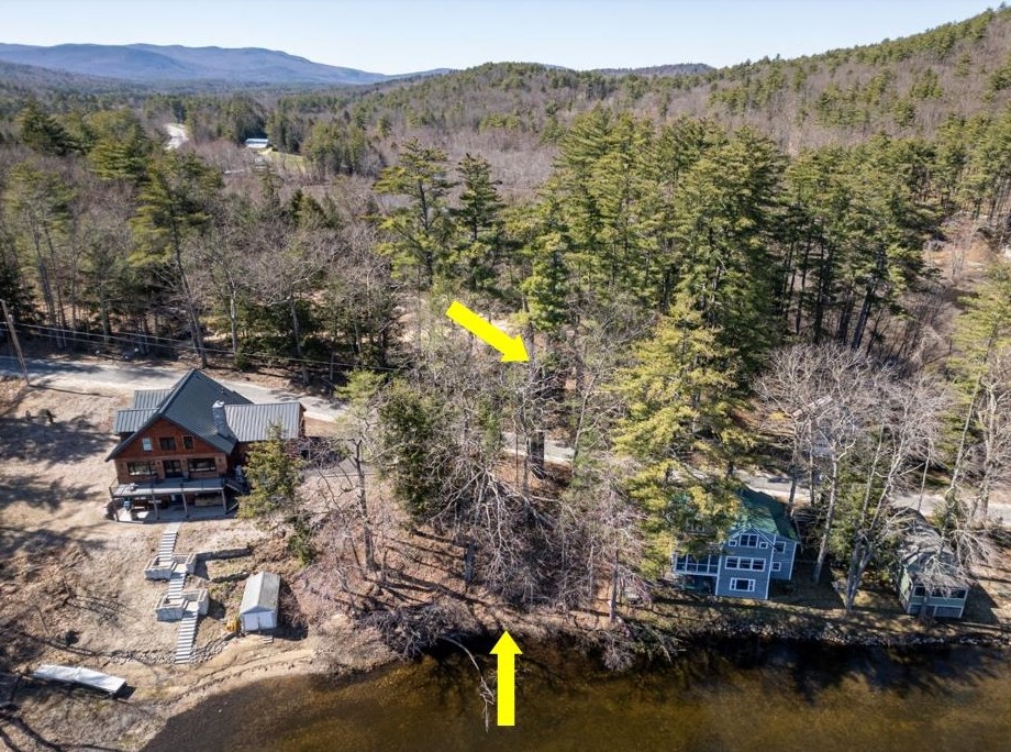 251 Breezy Hl Rd, Bradford NH  03221-3504 exterior