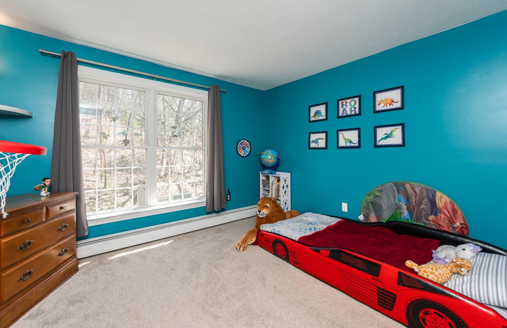 78 Pasture Dr, Manchester NH  03102-4958 exterior