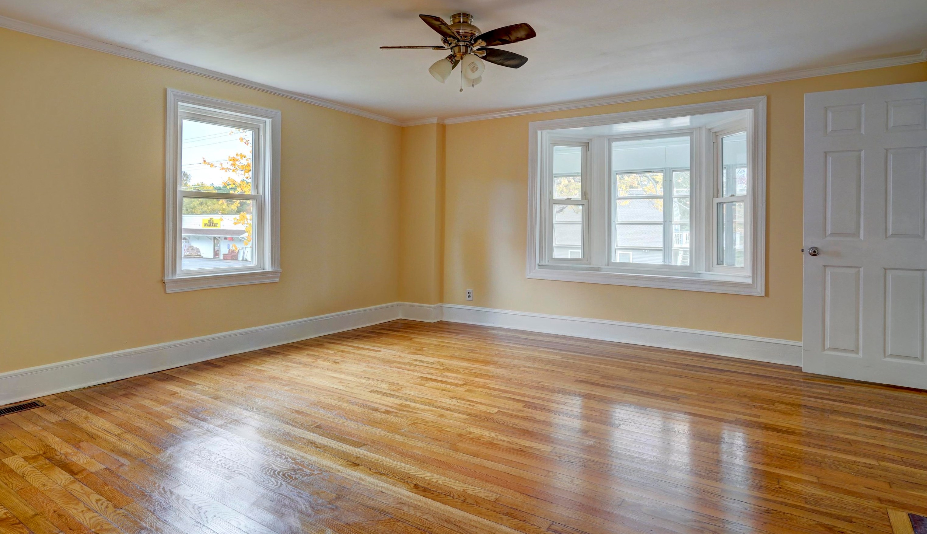 593 South Main St, Nashua, NH 03060