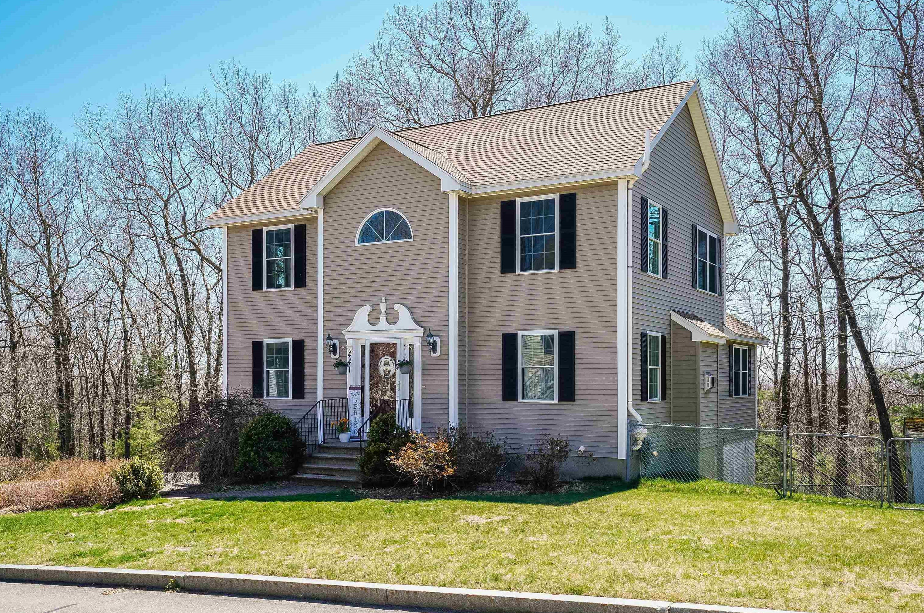 441 Whittington St, Manchester, NH 03104
