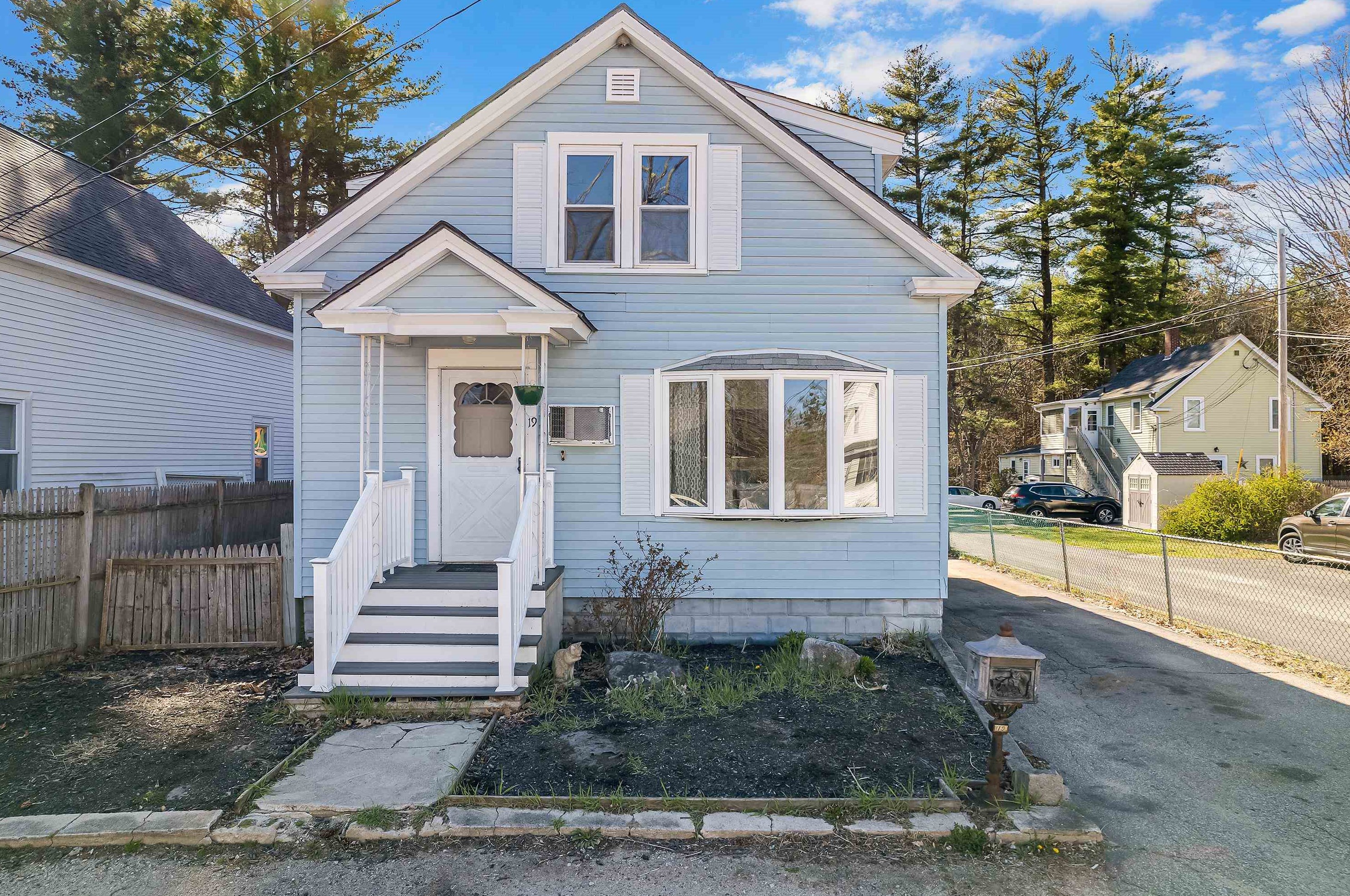19 Patriots Way, Rochester, NH 03839