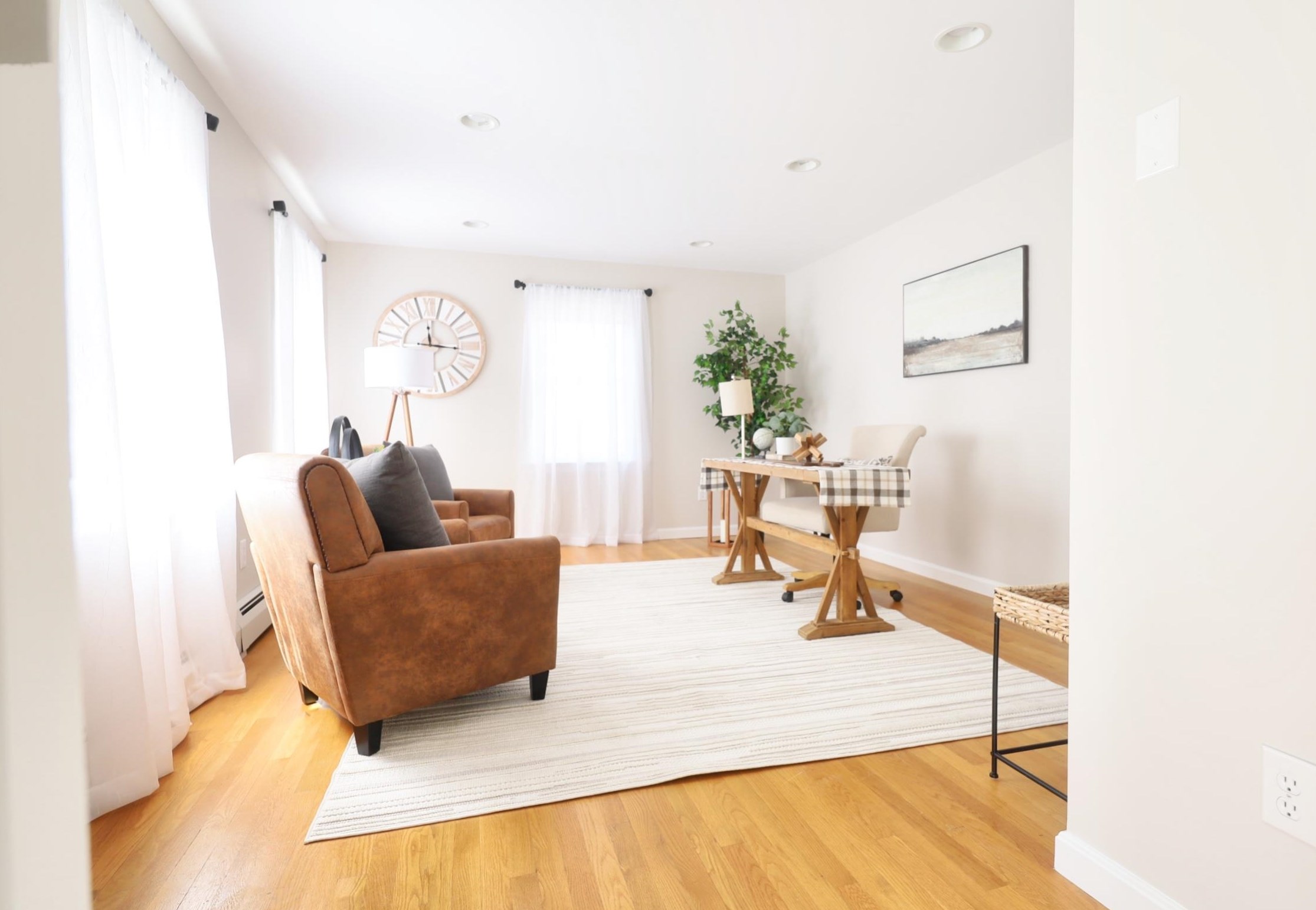 4 Mtn Vw Dr, Merrimack NH 03054-2316 exterior