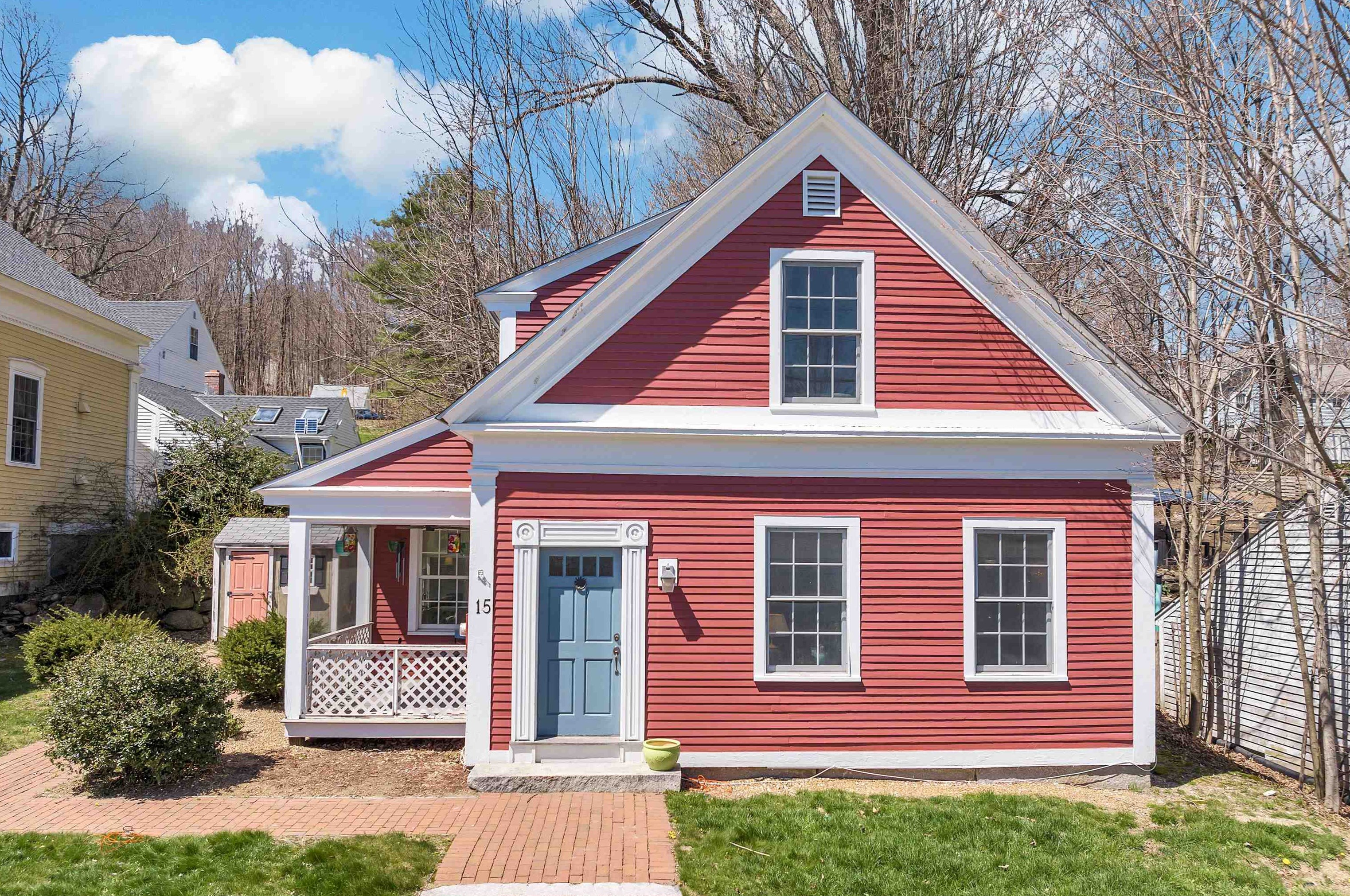 15 Main St, New Ipswich, NH 03071-3714
