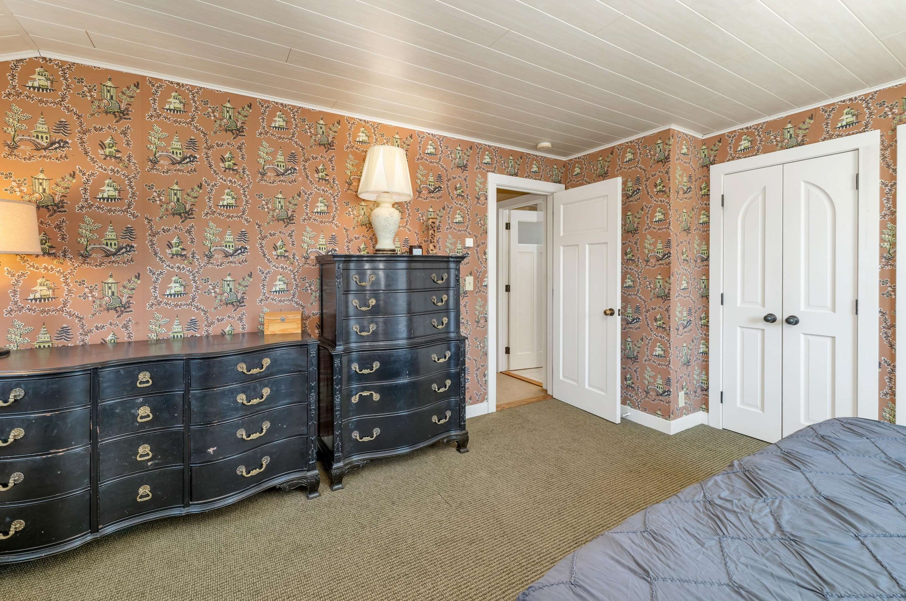 15 Main St, New Ipswich NH 03071-3714 exterior