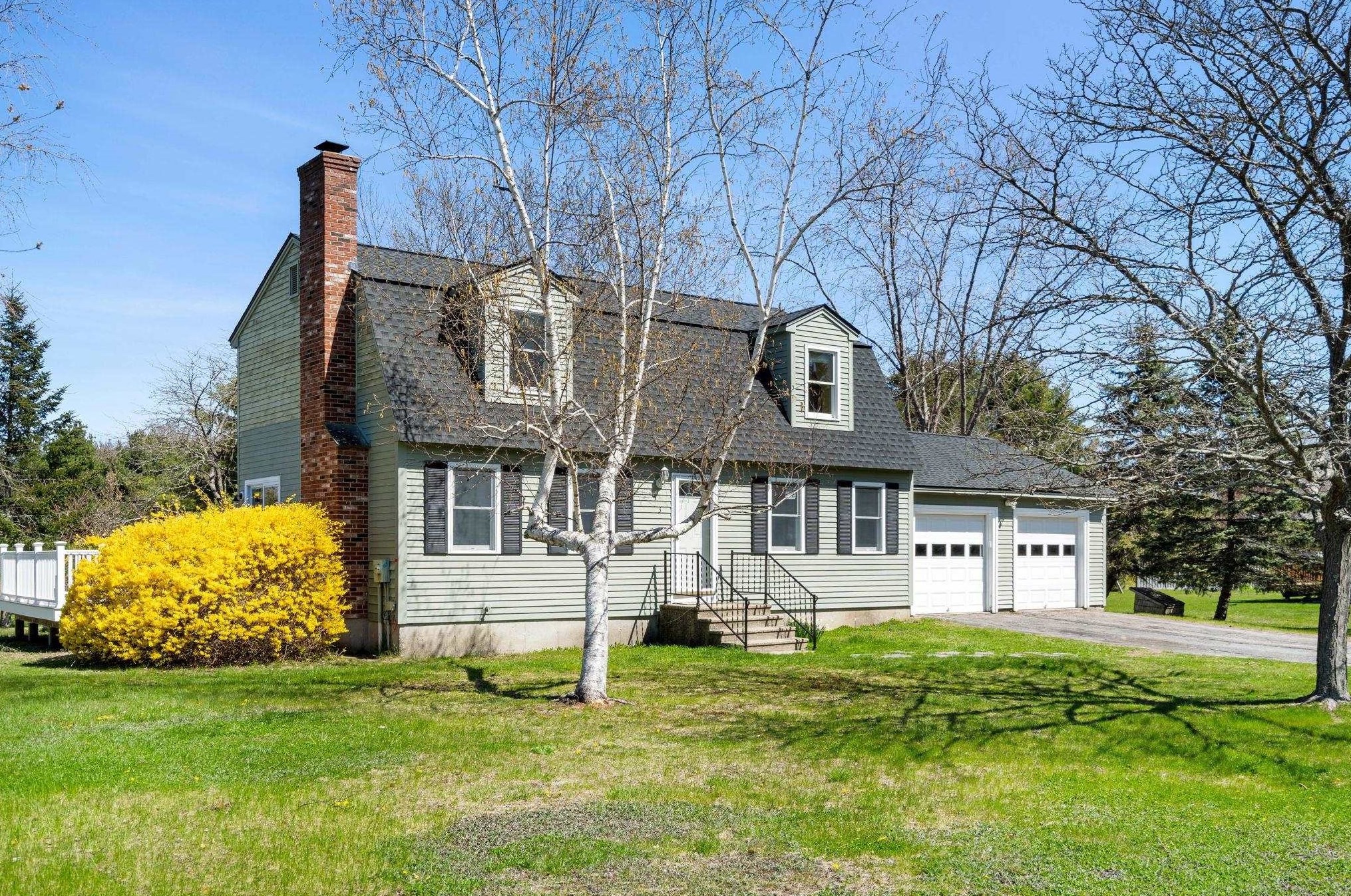 3 Hilda Dr, Hampton, NH 03842 exterior