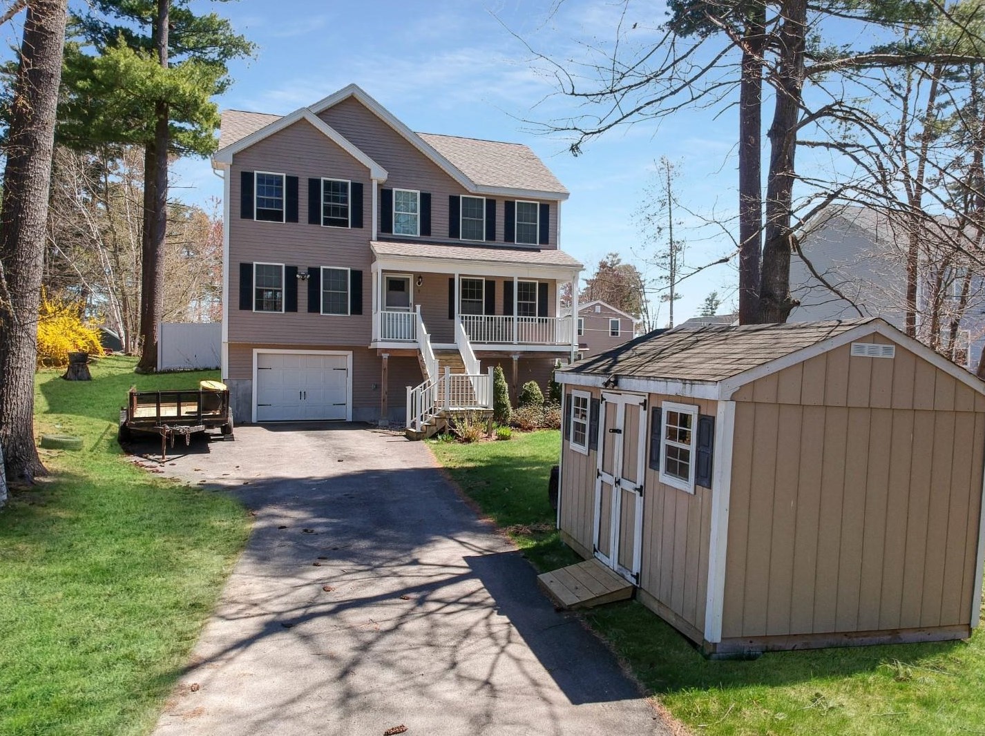 9 Palmer St, Salem, NH 03079 exterior