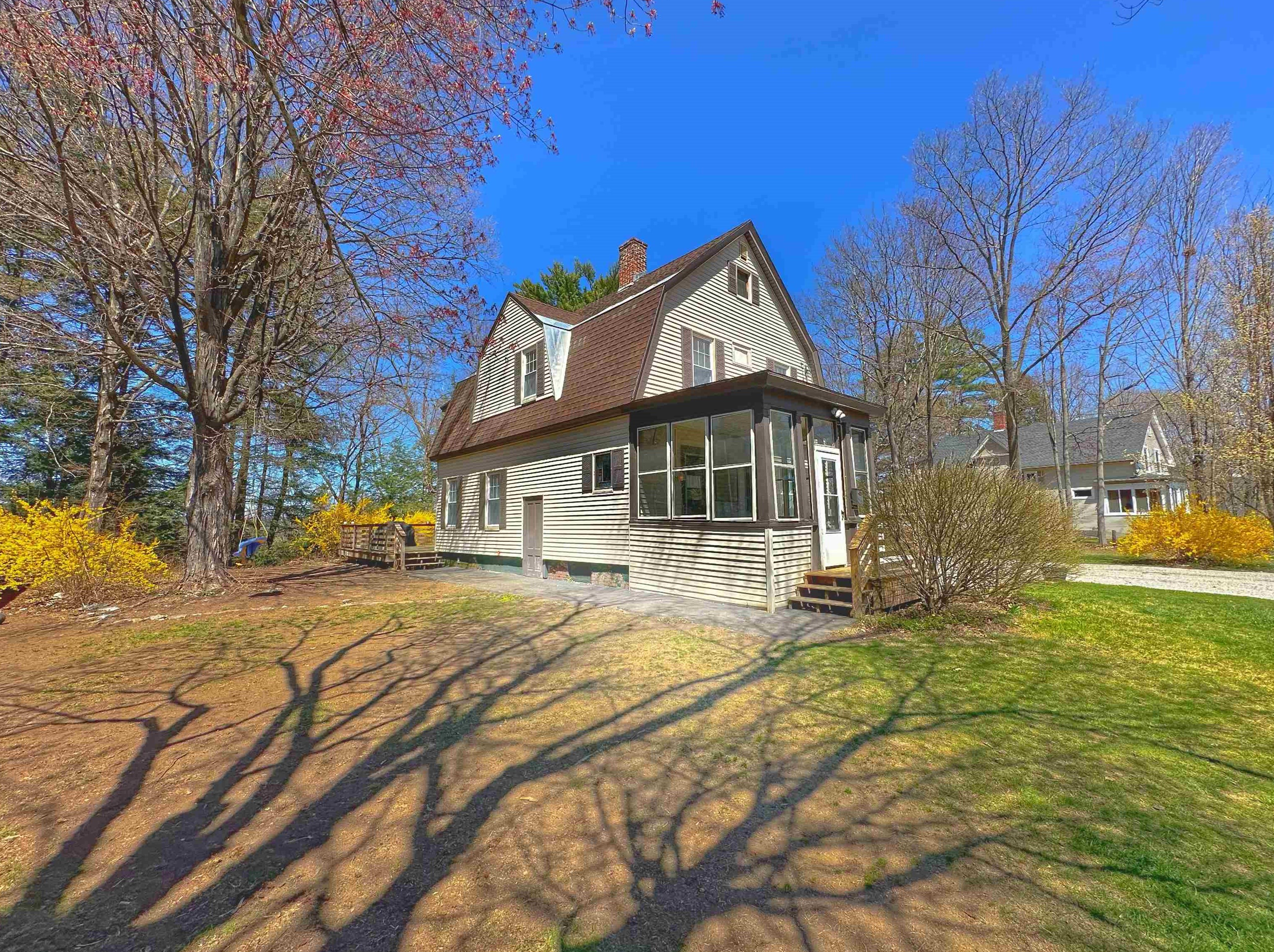 77 Grove St, Unity, NH 03743
