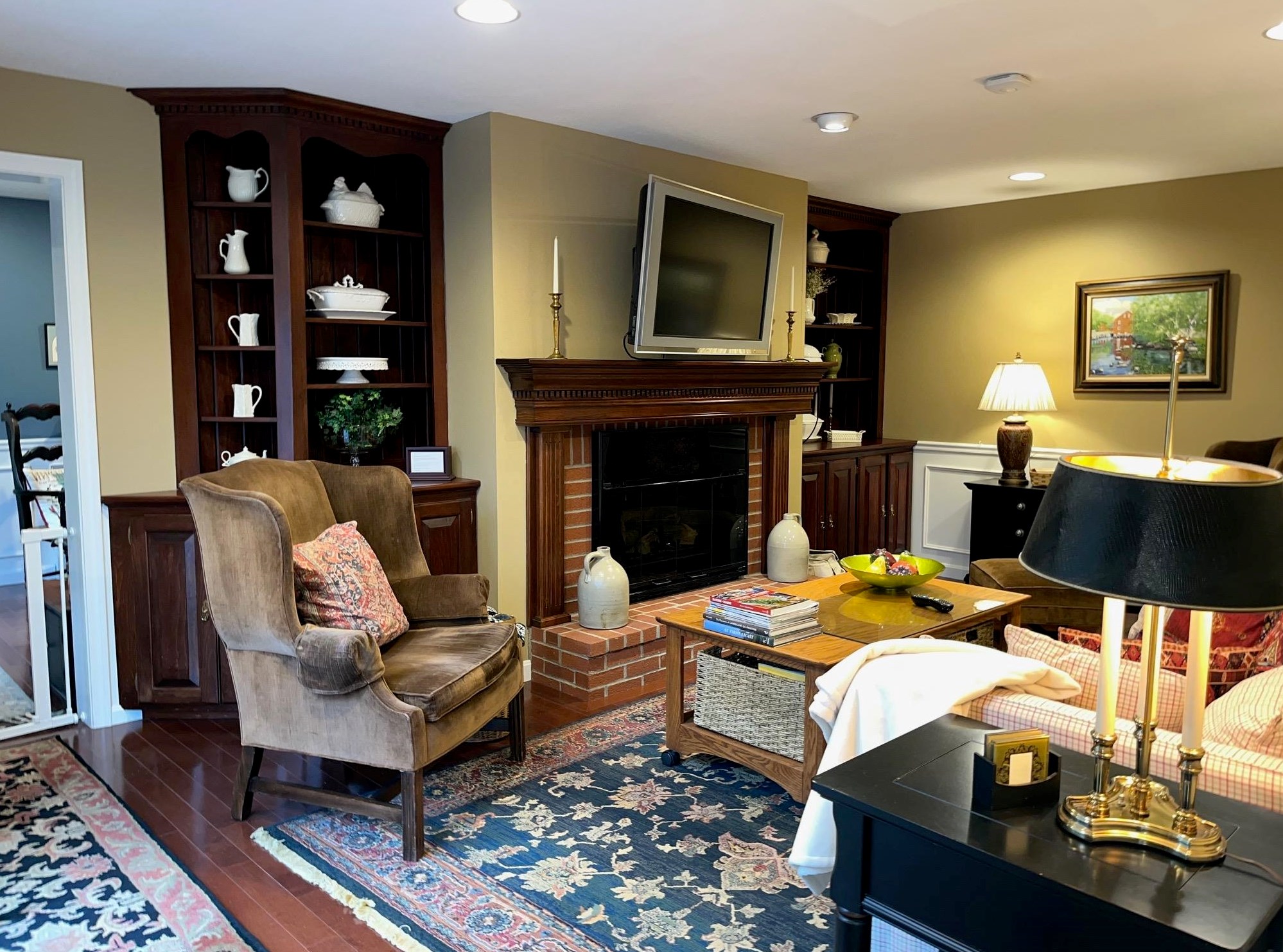 4 Maplewood Dr, Tuftonboro NH  03894-4024 exterior
