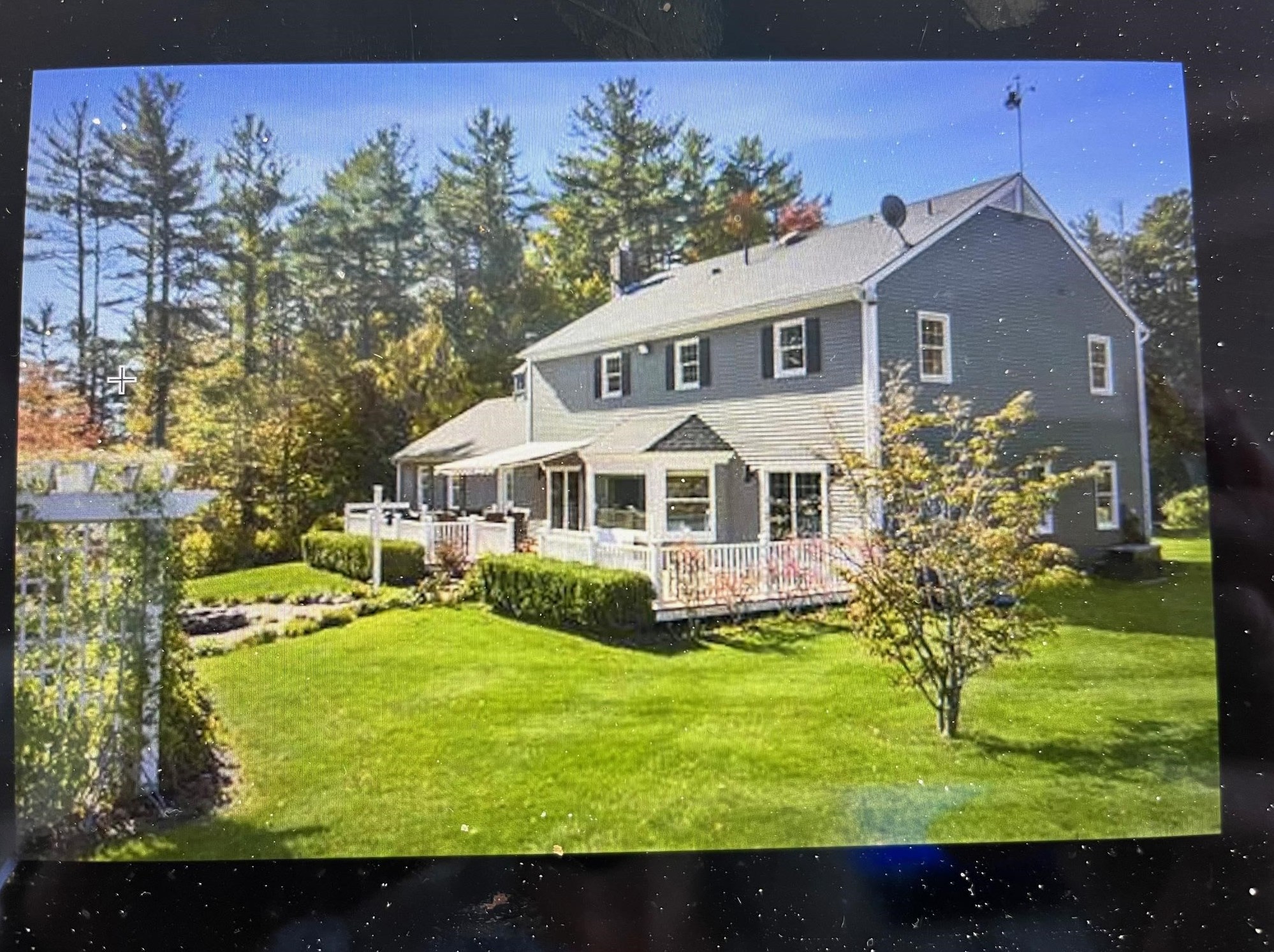 4 Maplewood Dr, Tuftonboro NH  03894-4024 exterior