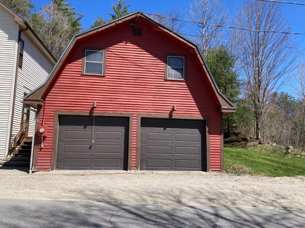 20 Turnpike Rd, Grafton, NH 03240