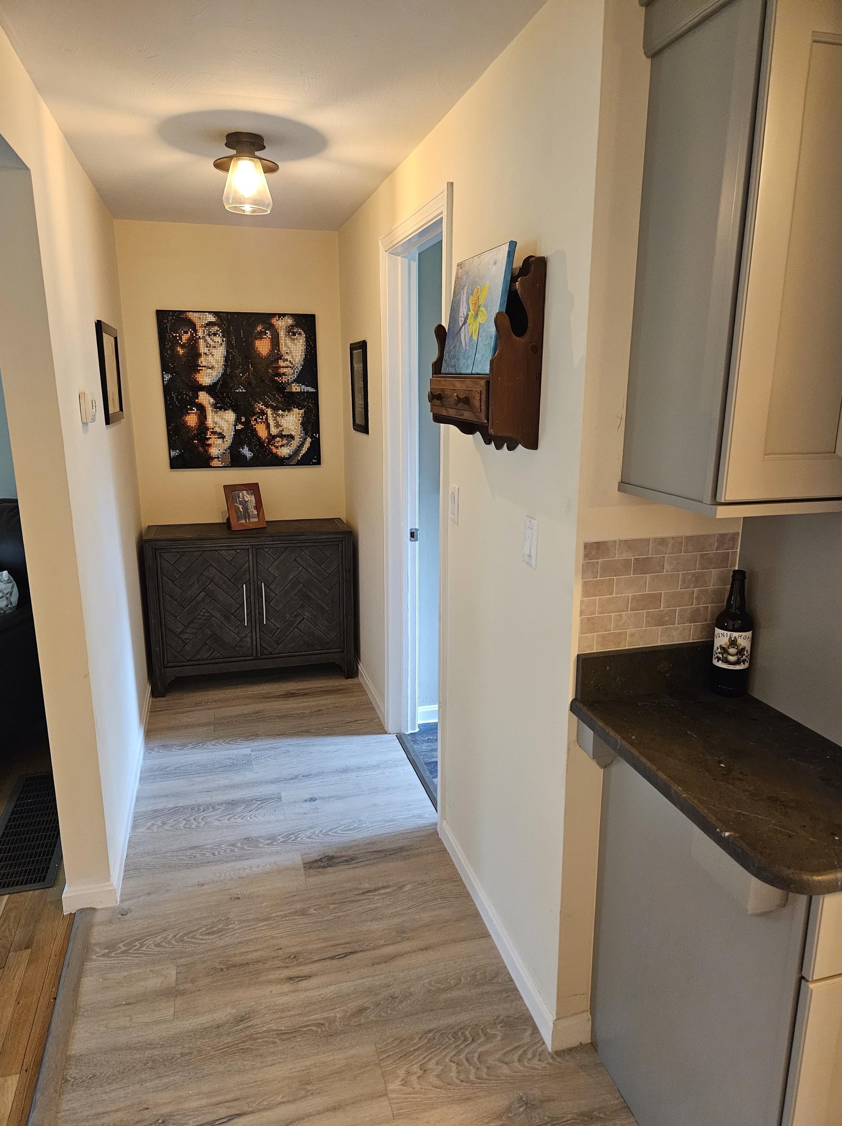 68 Naticook Rd, Merrimack NH  03054-4219 exterior