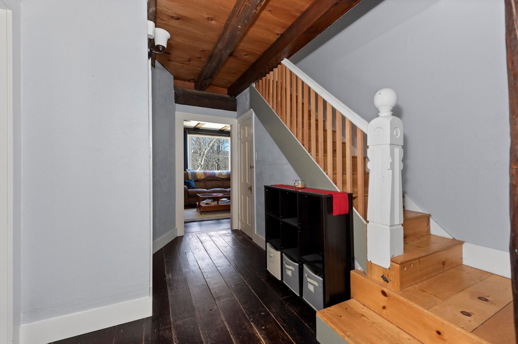 306 Berry Rd, Bridgewater NH 03222-6807 exterior