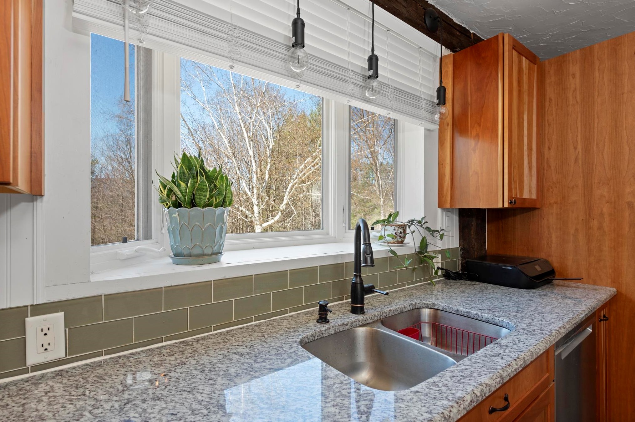 306 Berry Rd, Bridgewater NH 03222-6807 exterior