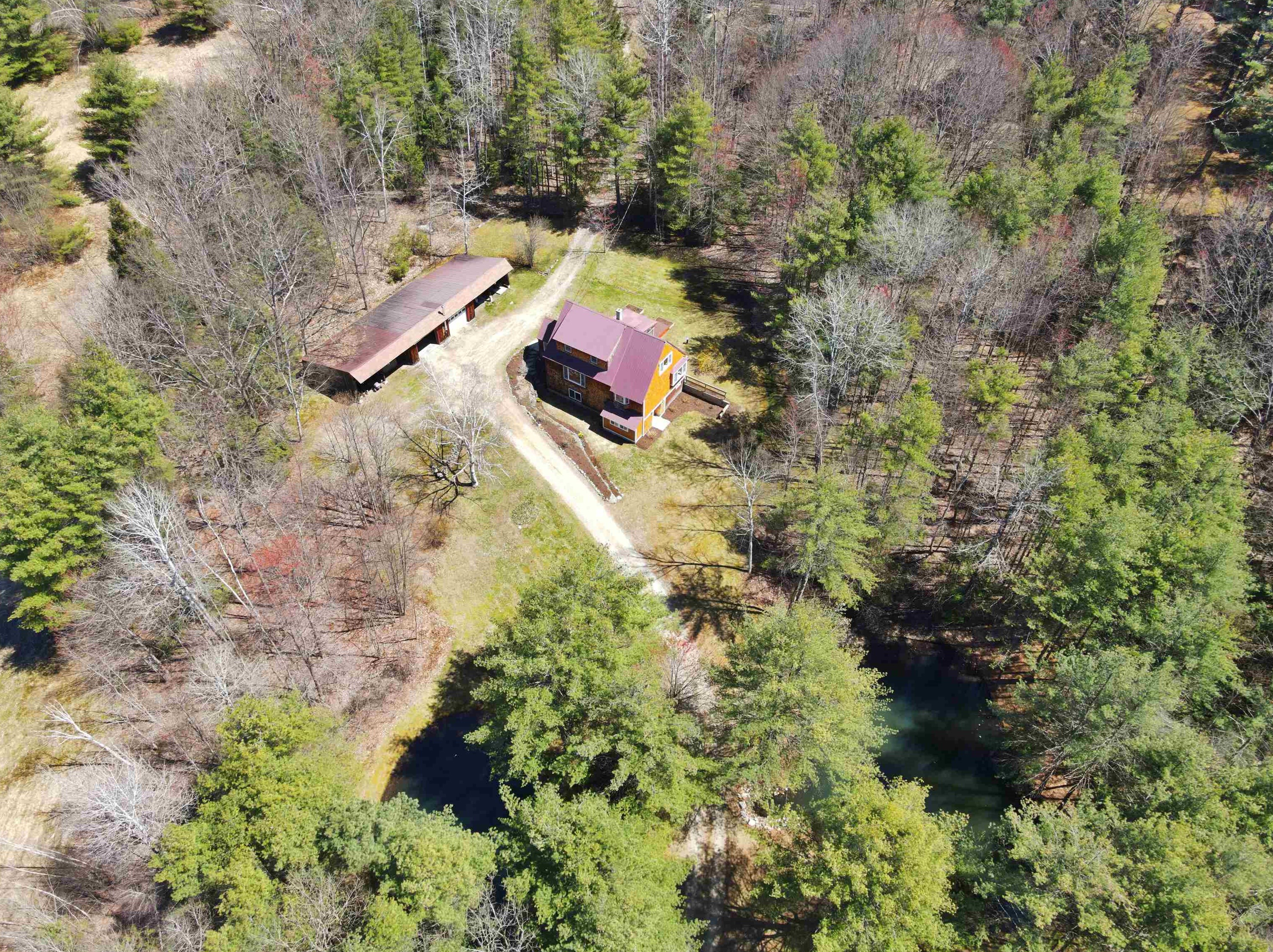 306 Berry Rd, Bridgewater NH 03222-6807 exterior