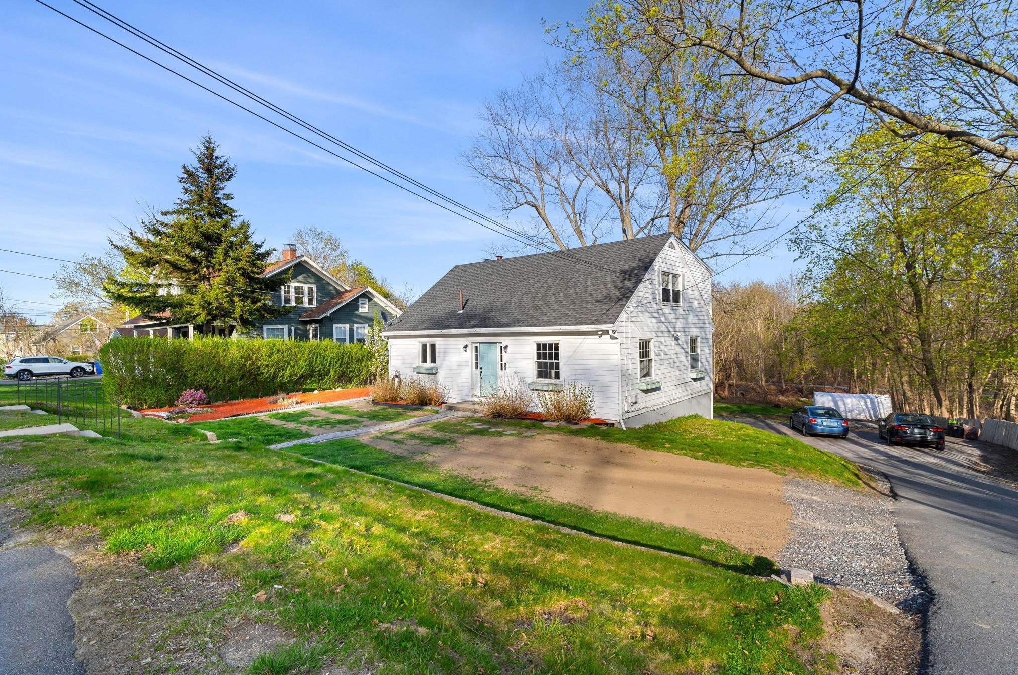 1291 Candia Rd, Manchester, NH 03109