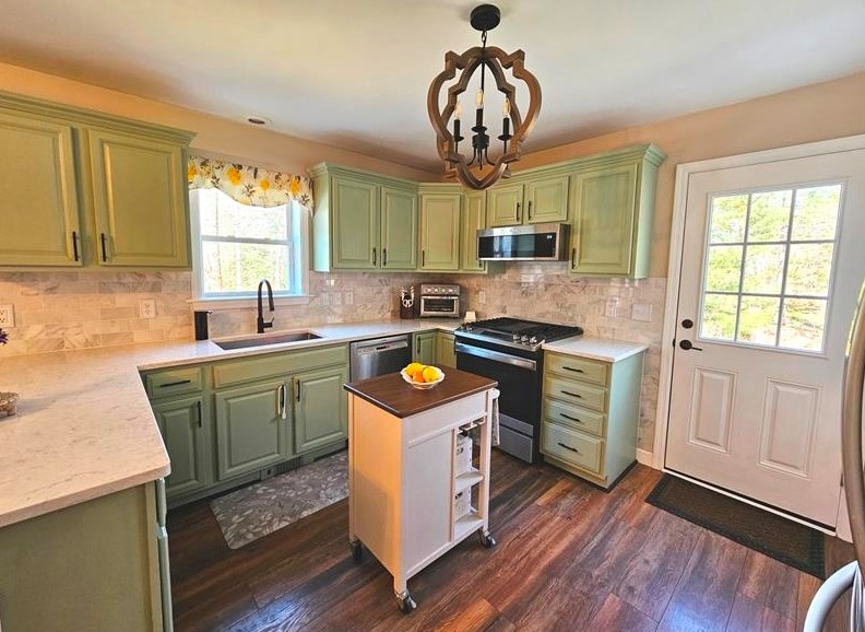 276 Apple Hill Rd, Nelson NH  03445-8552 exterior