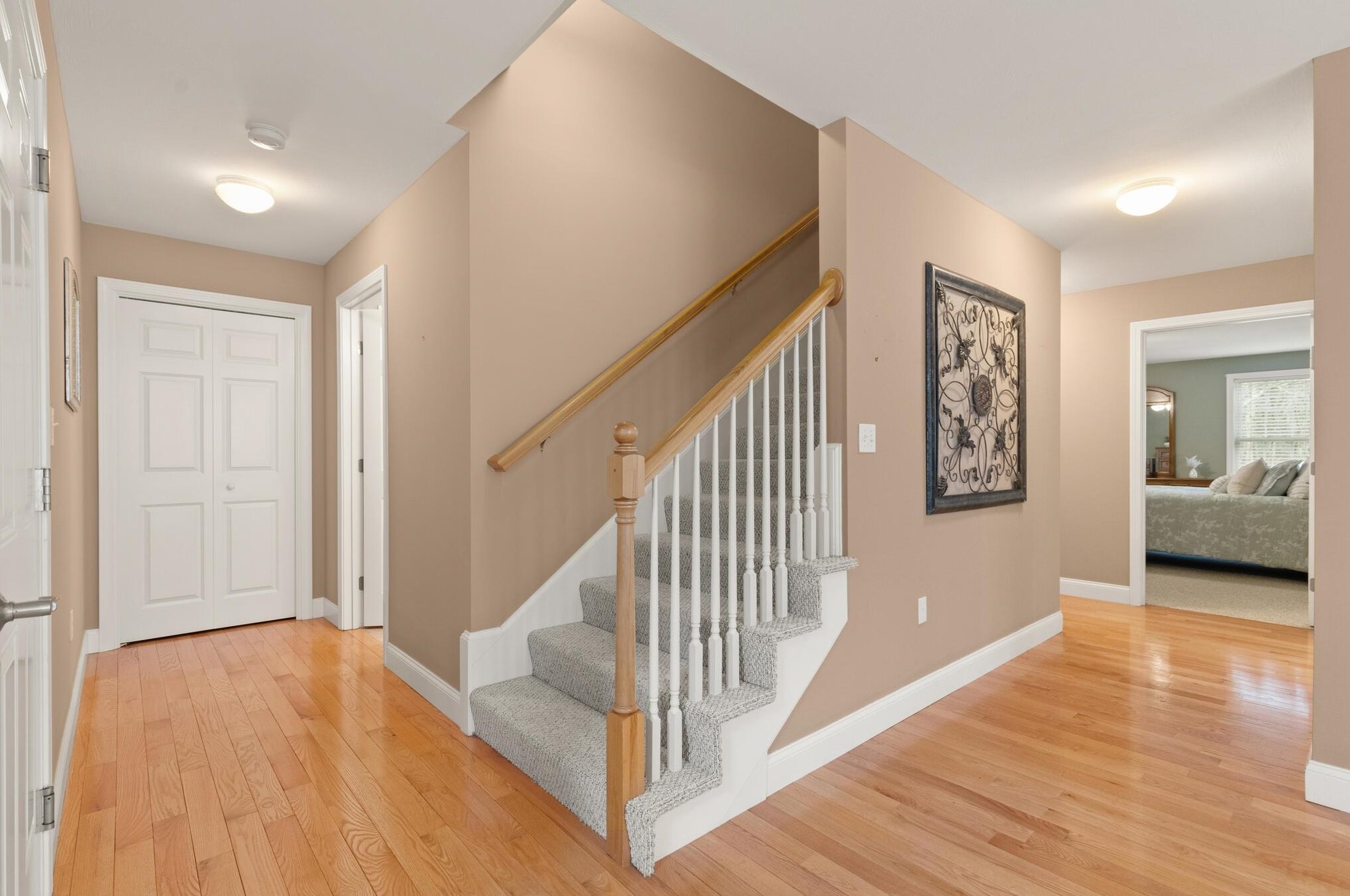 3 Arbor Cir, Hudson NH  03052-2648 exterior