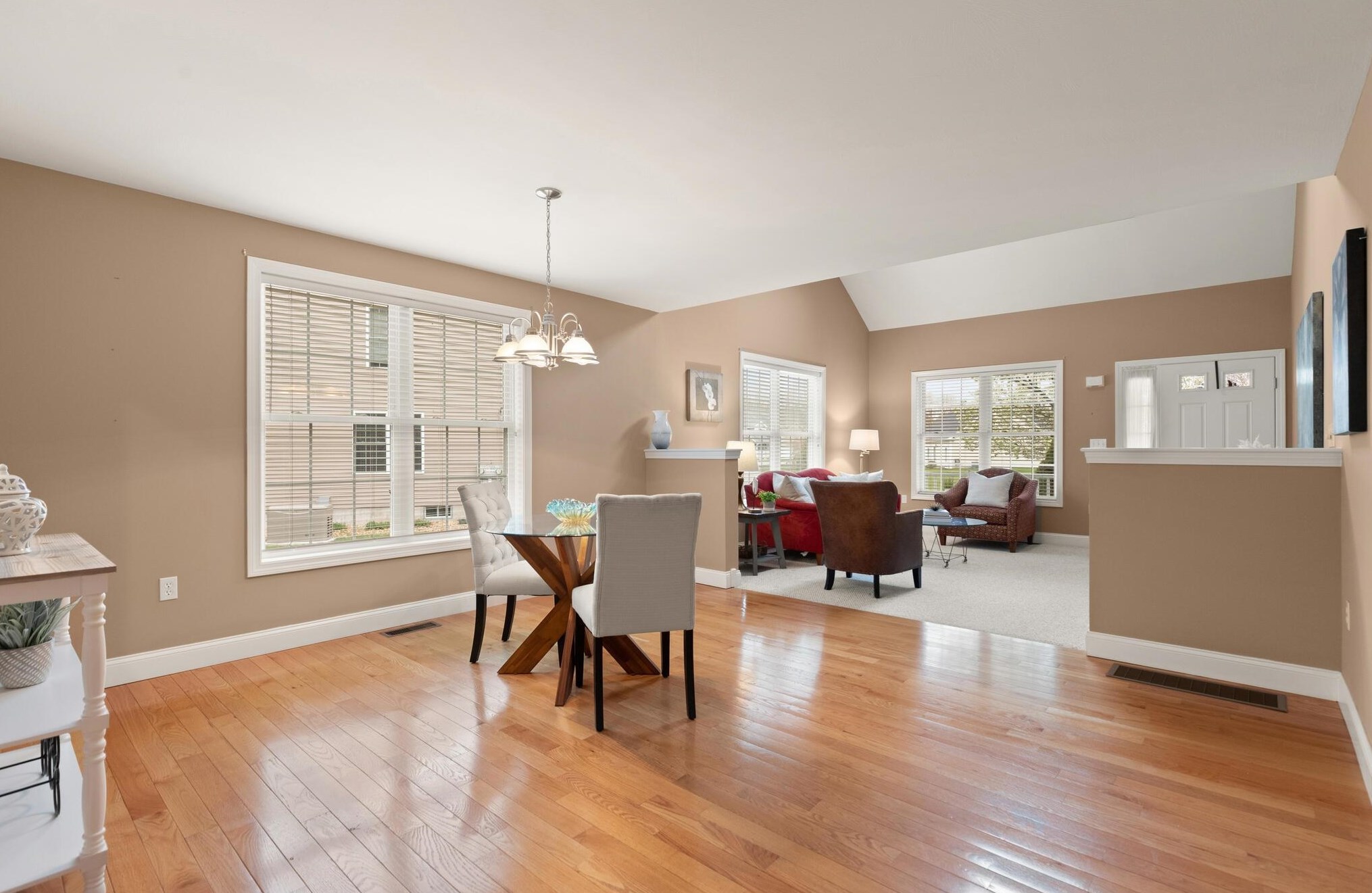 3 Arbor Cir, Hudson NH  03052-2648 exterior