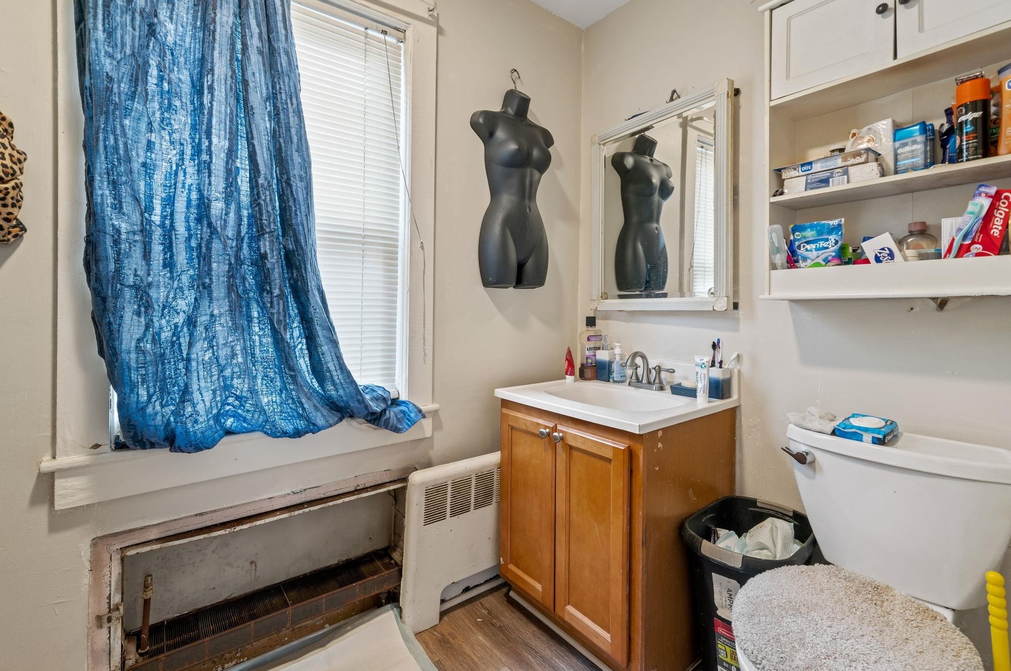 381 Merrimack St, Manchester NH 03103-4724 exterior