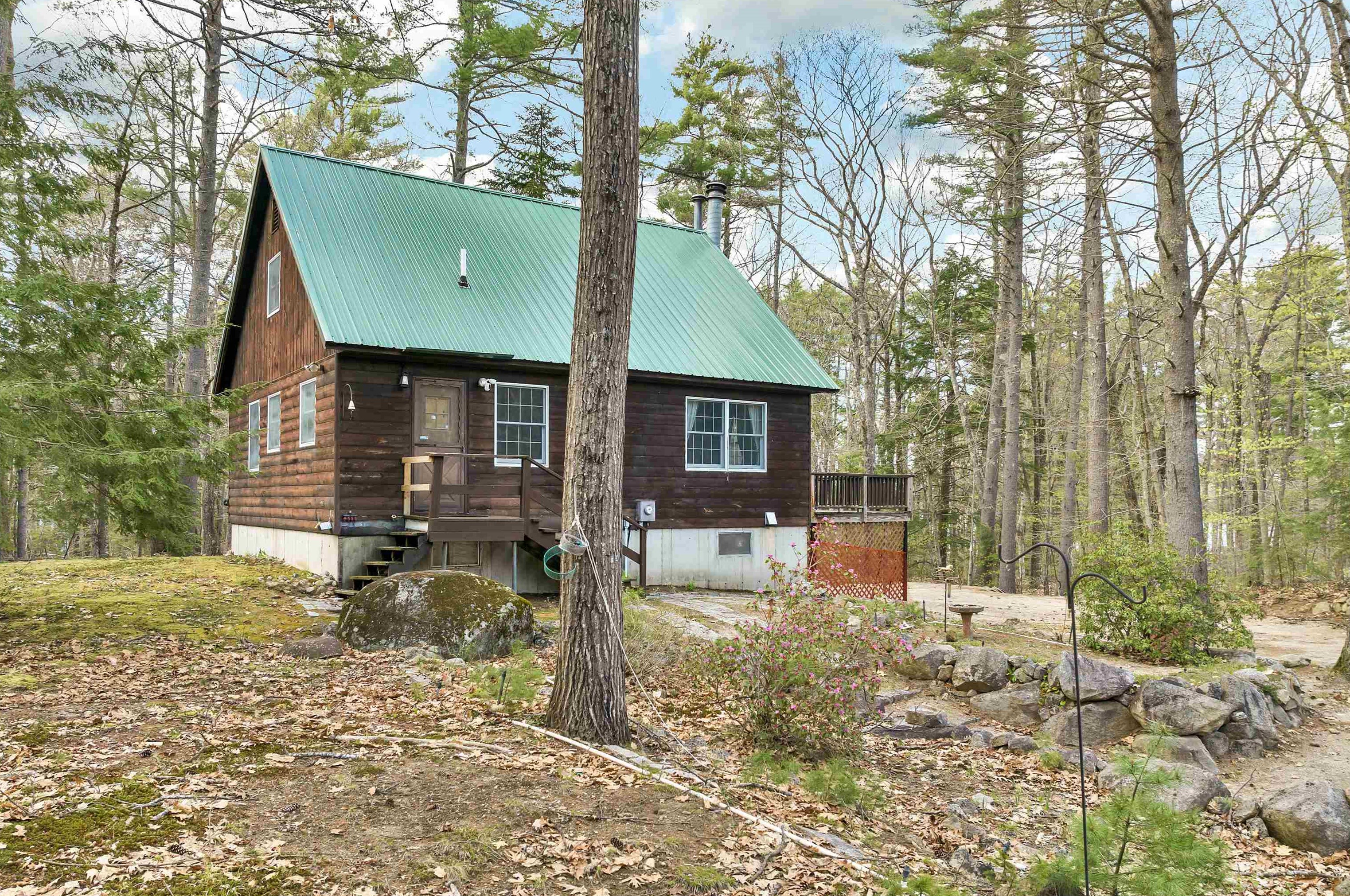 275 Bonnyman Rd, Wakefield, NH 03830-3183