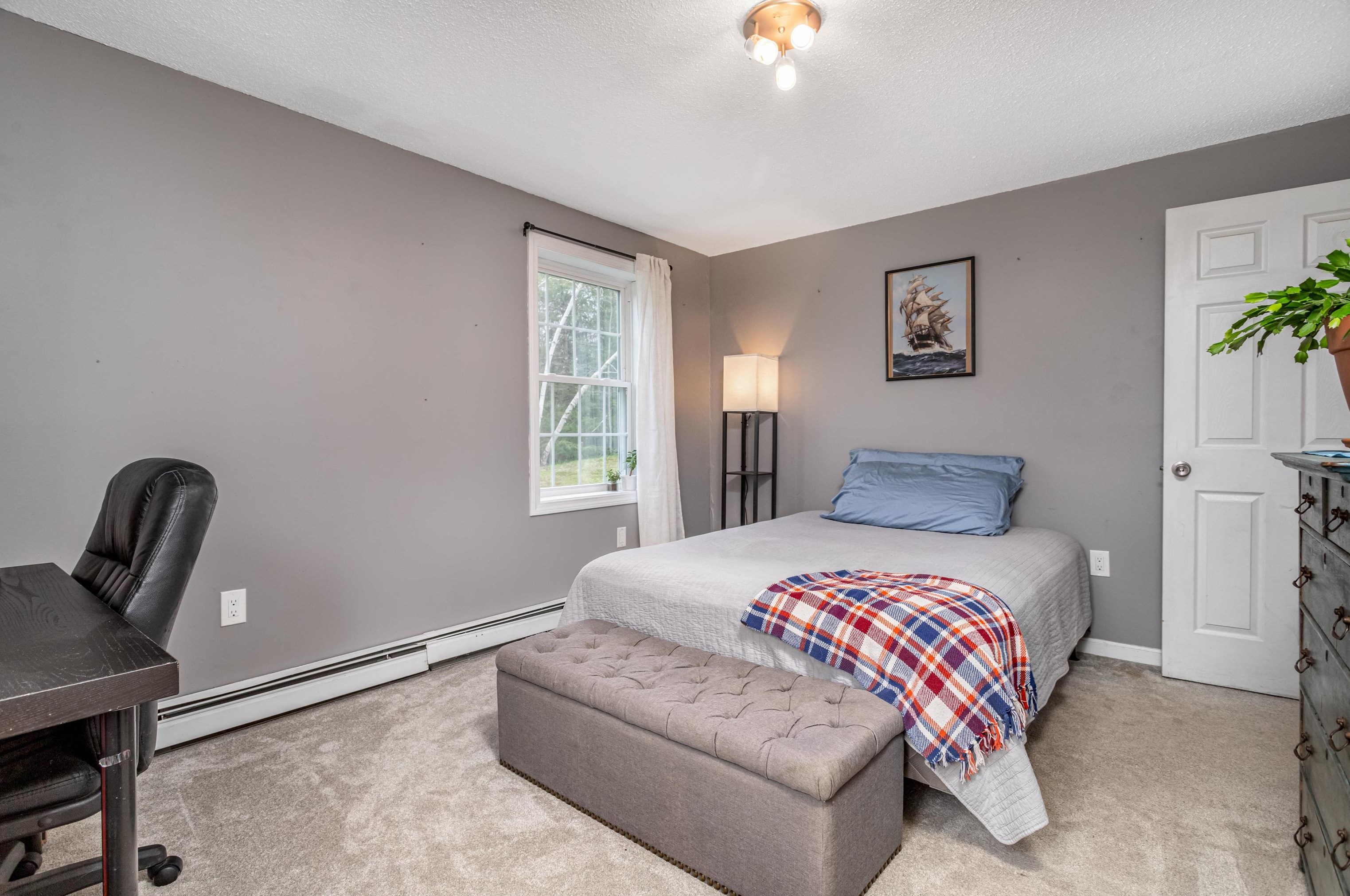 26 Hakala Dr, New Ipswich NH  03071-4013 exterior