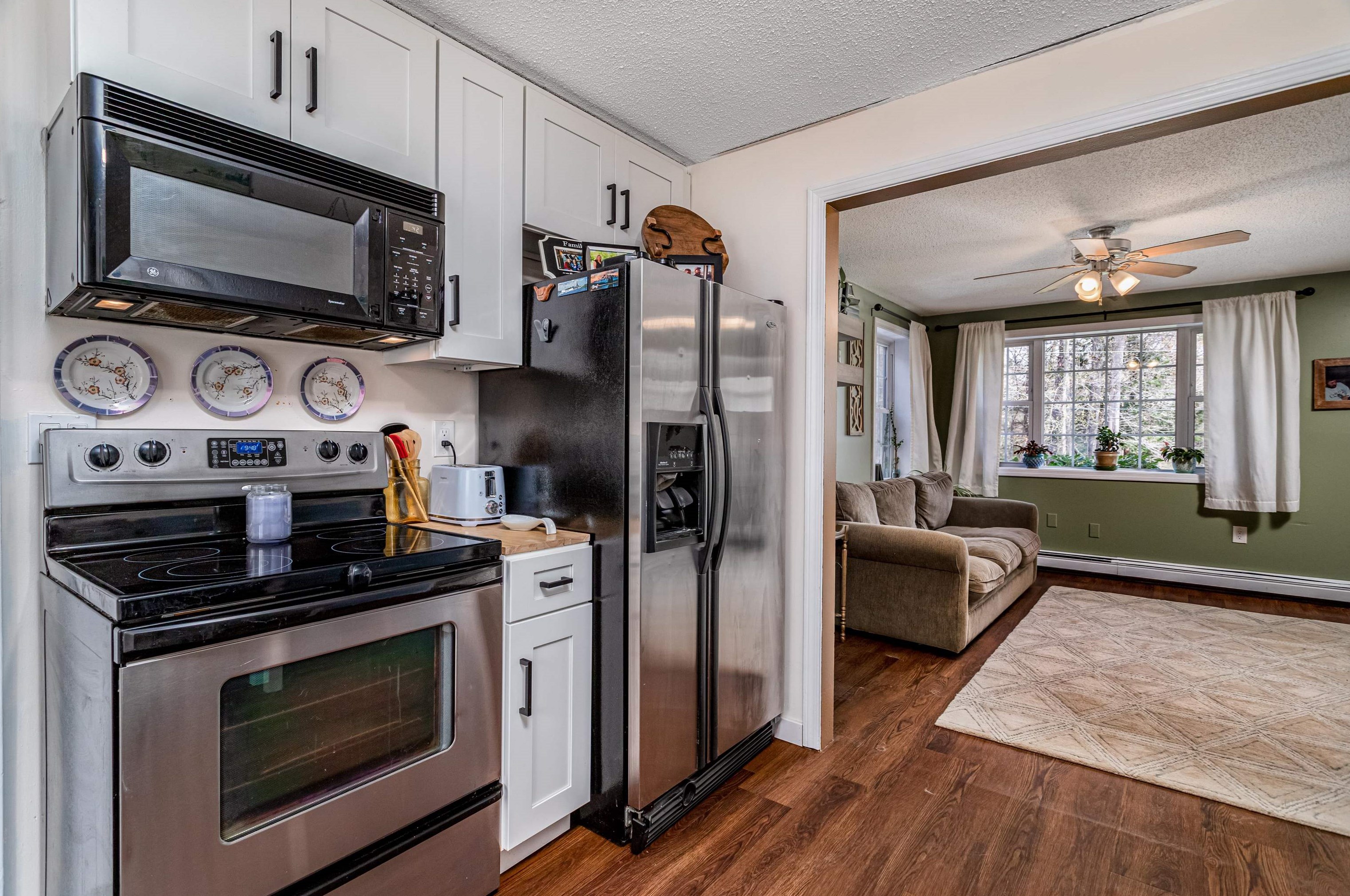 26 Hakala Dr, New Ipswich NH  03071-4013 exterior