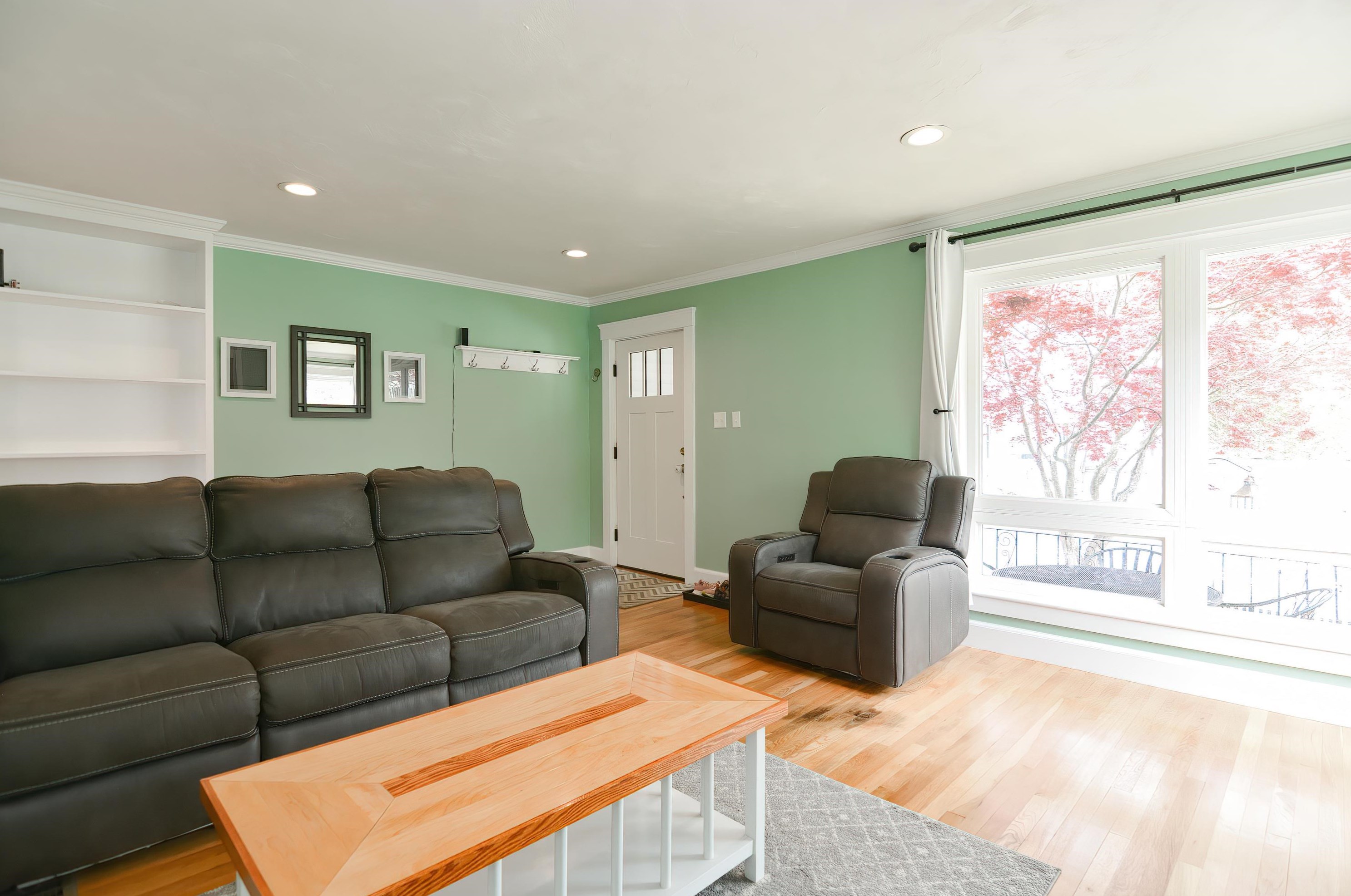 21 Fifield St, Nashua NH 03060-5177 exterior