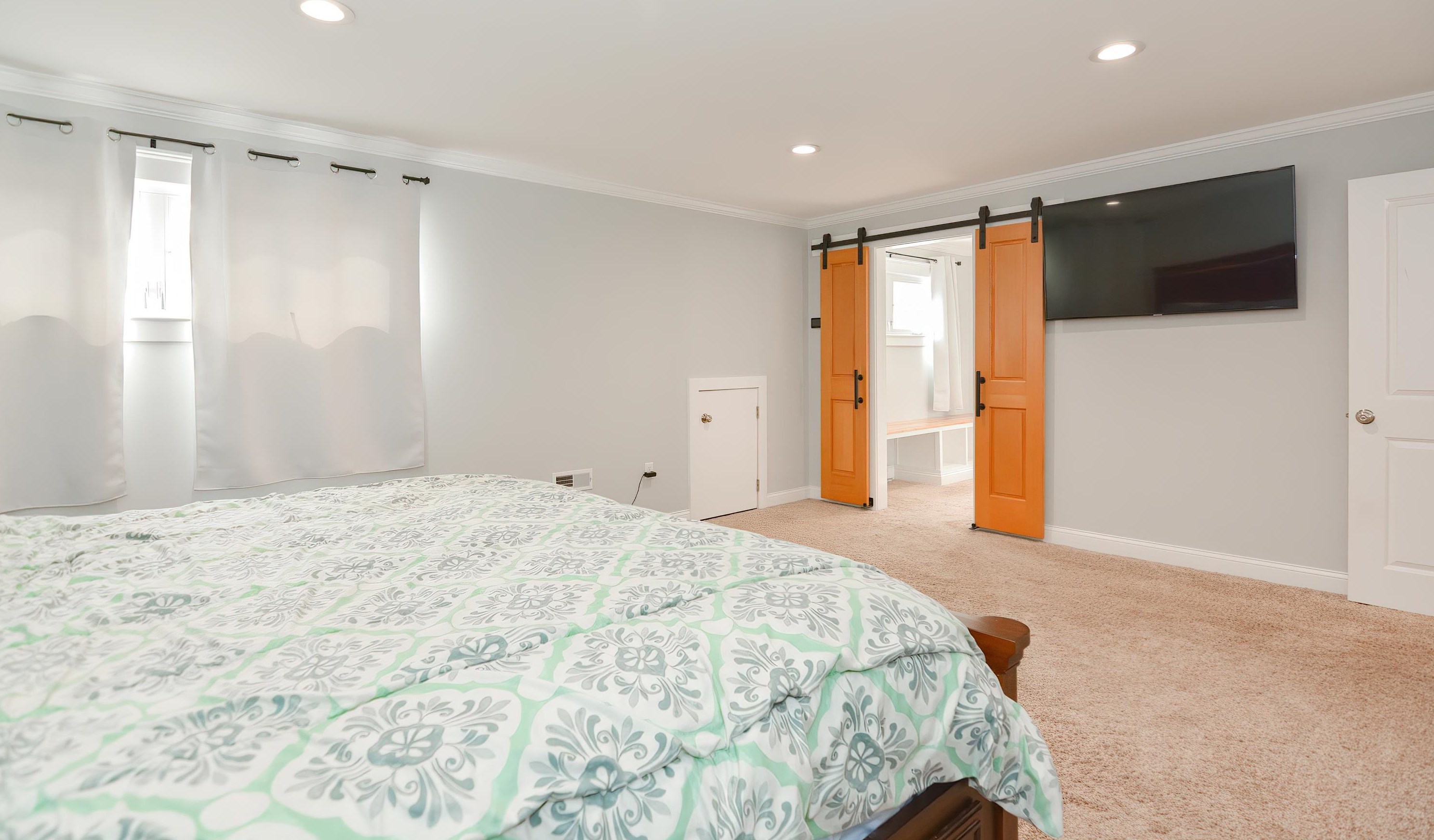 21 Fifield St, Nashua NH 03060-5177 exterior