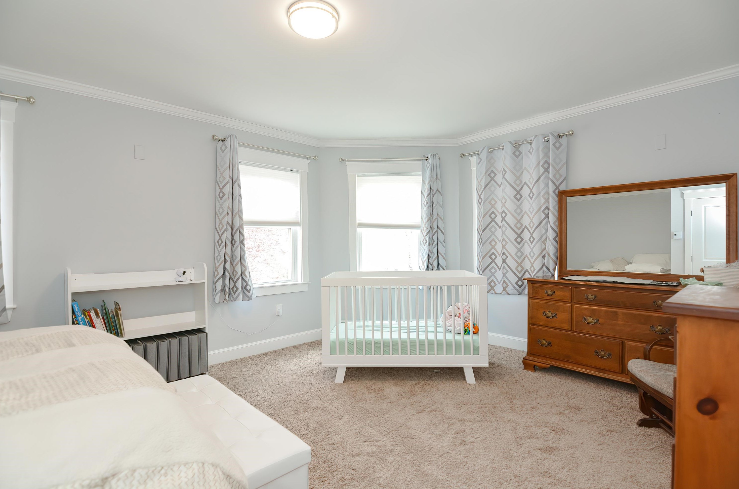 21 Fifield St, Nashua NH 03060-5177 exterior