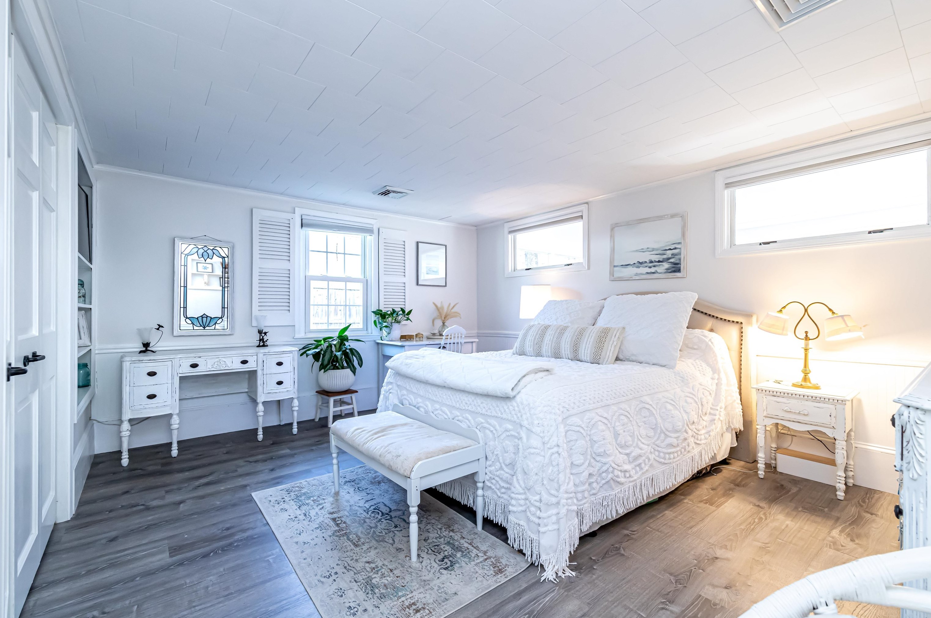 54 Circle Dr, Meredith NH  03253-6304 exterior